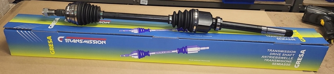 PÓŁOŚ NAPĘDOWA CITROEN C4 III 1.2 PURETECH CROSSBACK PRAWA 9824359680 T6245 Producent części GRESA