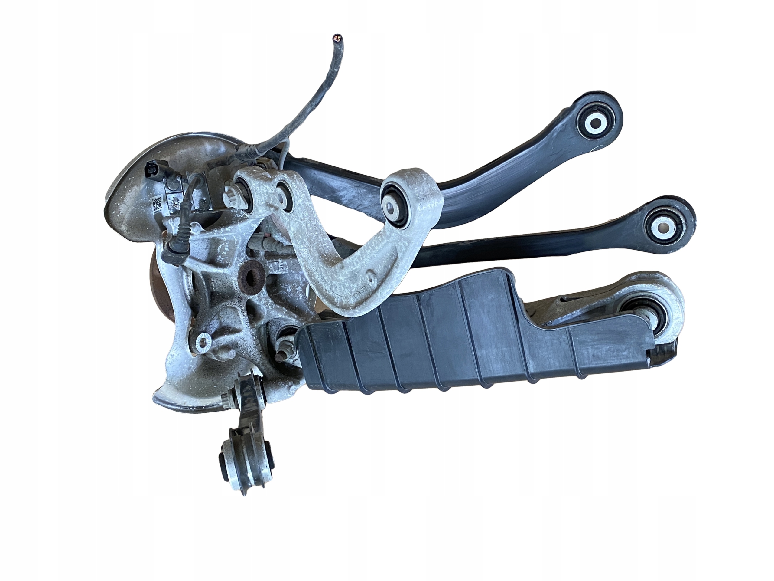 AUDI A4 A5 8W B9 sususpension arm swing right rear part