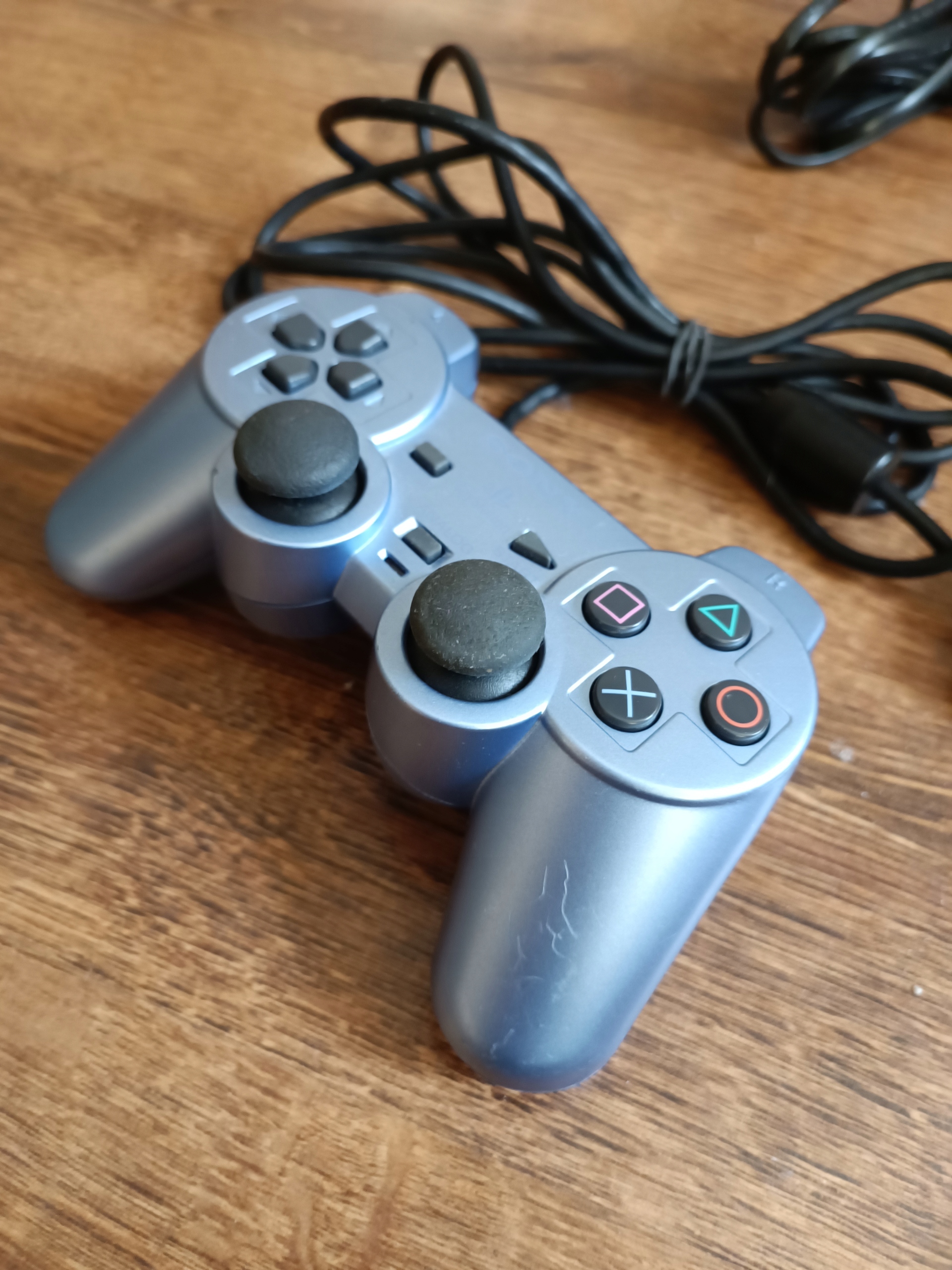 Konsola PS2 AQUA BLUE zestaw z grami PlayStation 2