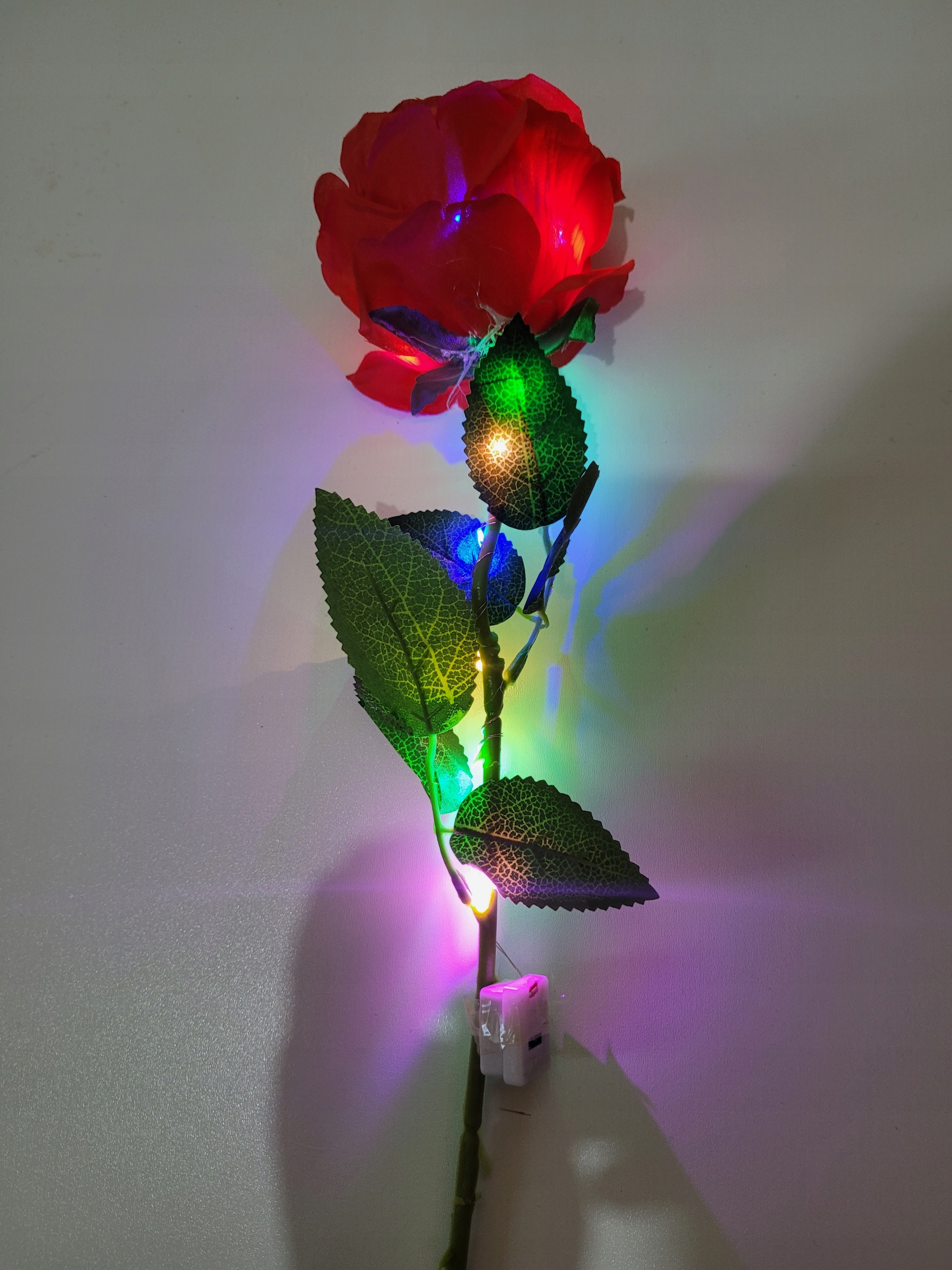 WIECZNA RÓŻA ŚWIECĄCA LOVE WALENTYNKI