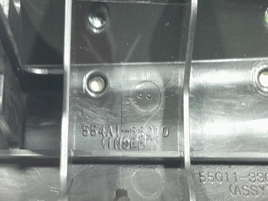 TOYOTA CAMRY VIII XV70 17- молдинг декор консоли 55011-33070