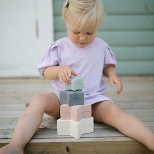 Mushie Piramidka Sensoryczna Gwiazdki - Nesting Star Materiał tkanina