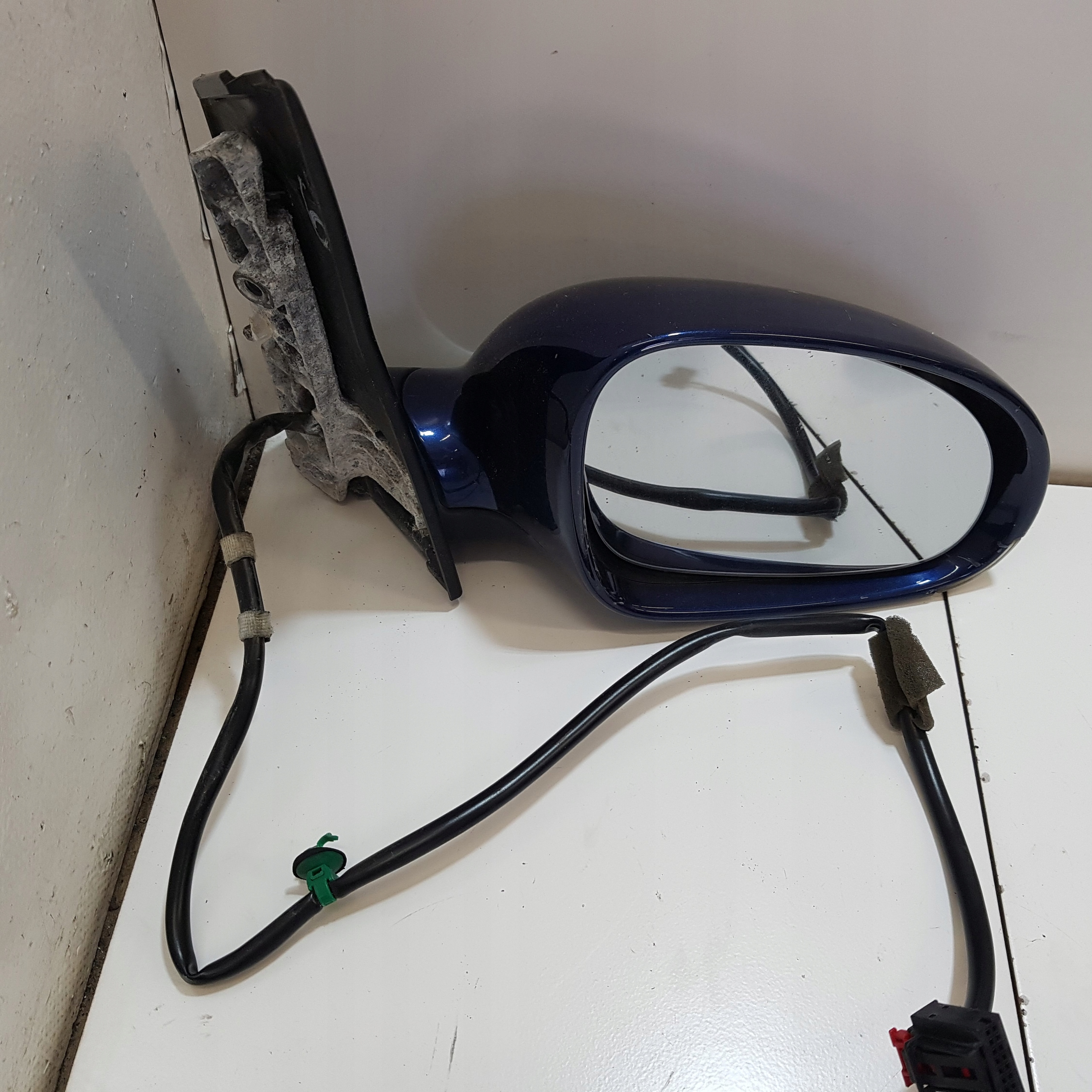 mirror right electrics VOLKSWAGEN GOLF 5 plus 6PIN