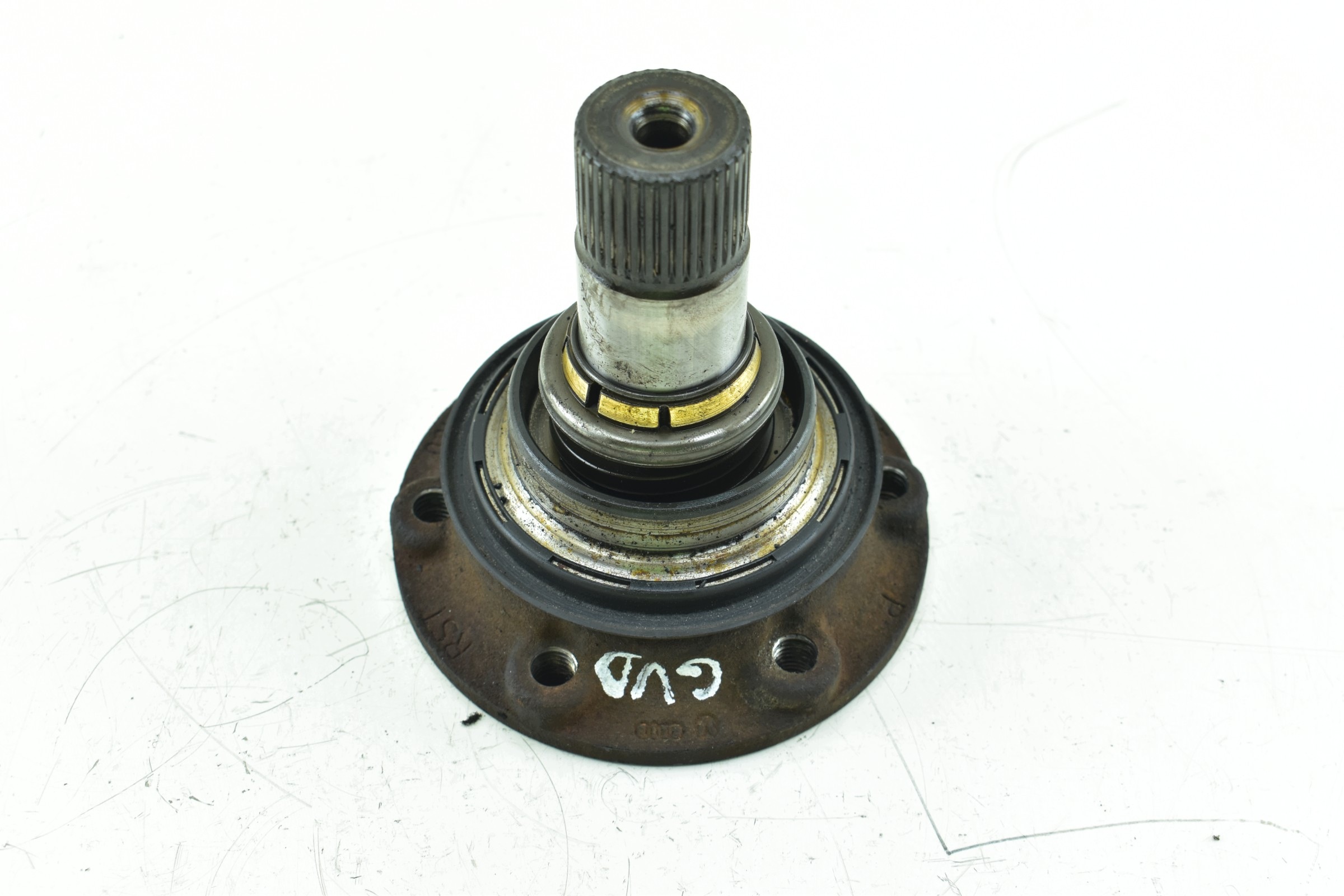 Flansza semi-axes joint AUDI A4 B7 A6 C6 2.0 TDI GVD