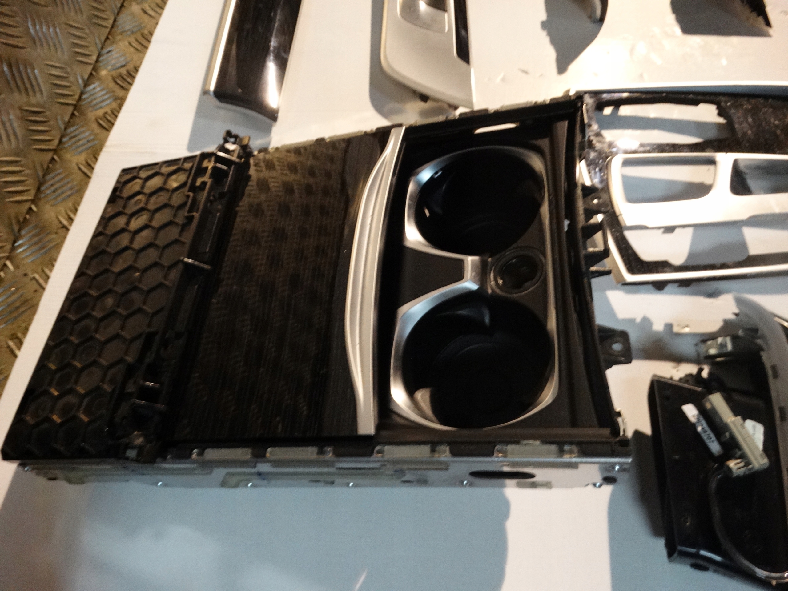IDEALNE mouldings DECORY LED AMBIENTE BMW G12 1