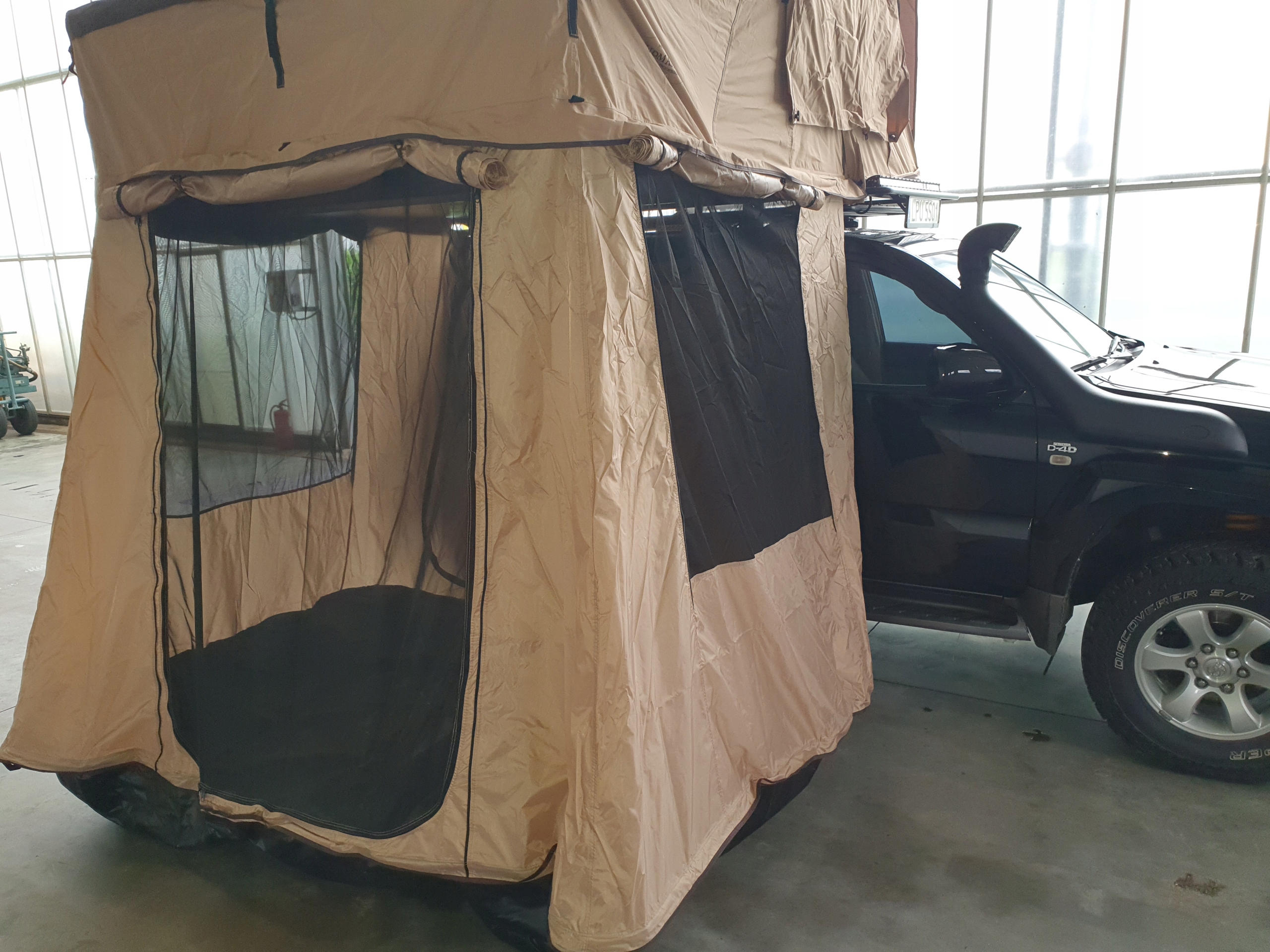 Namiot Dachowy Wyprawowy z oknami 240x140