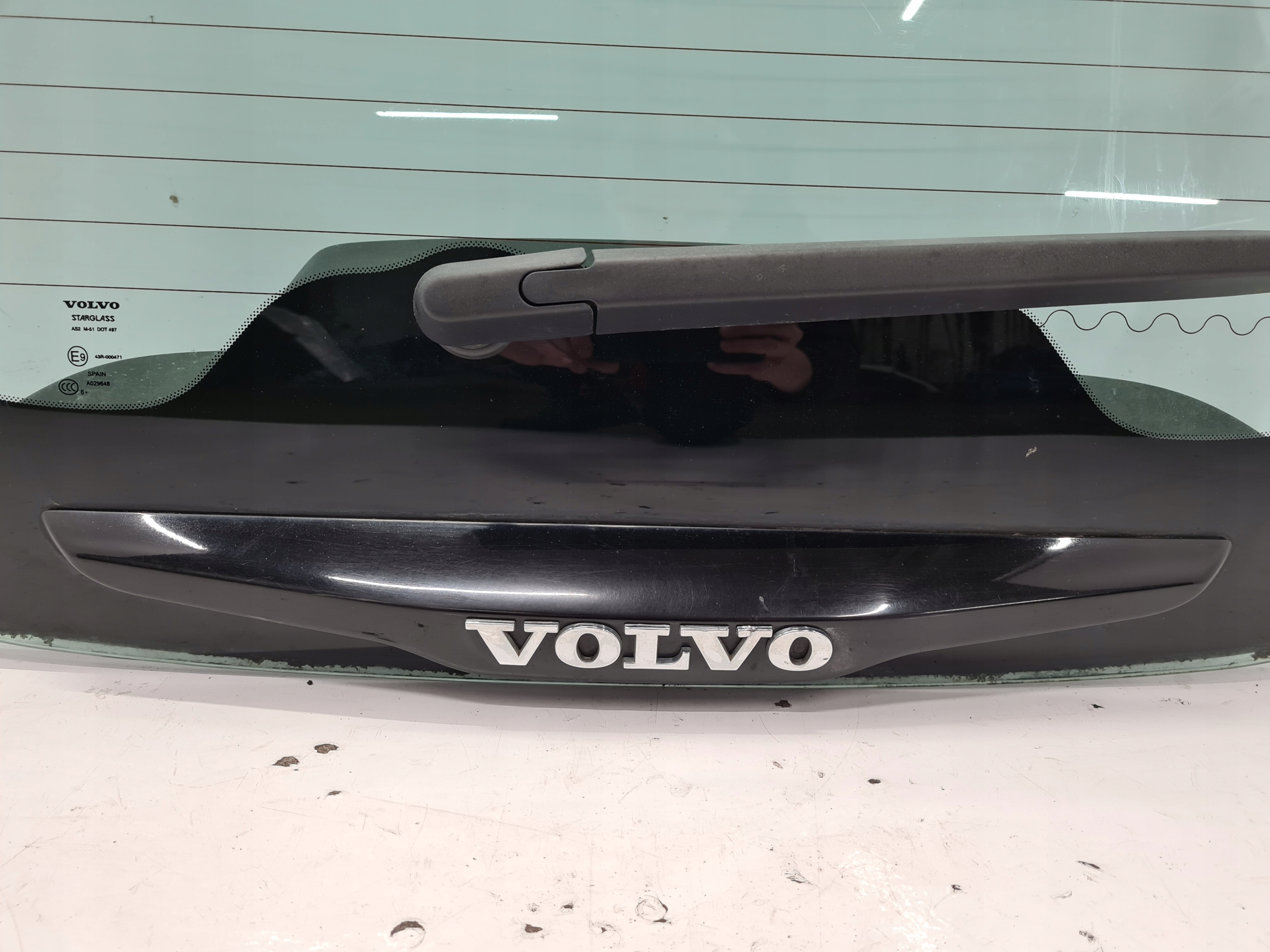 VOLVO C30 06R KLAPA BAGAŻNIKA Producent części Volvo OE