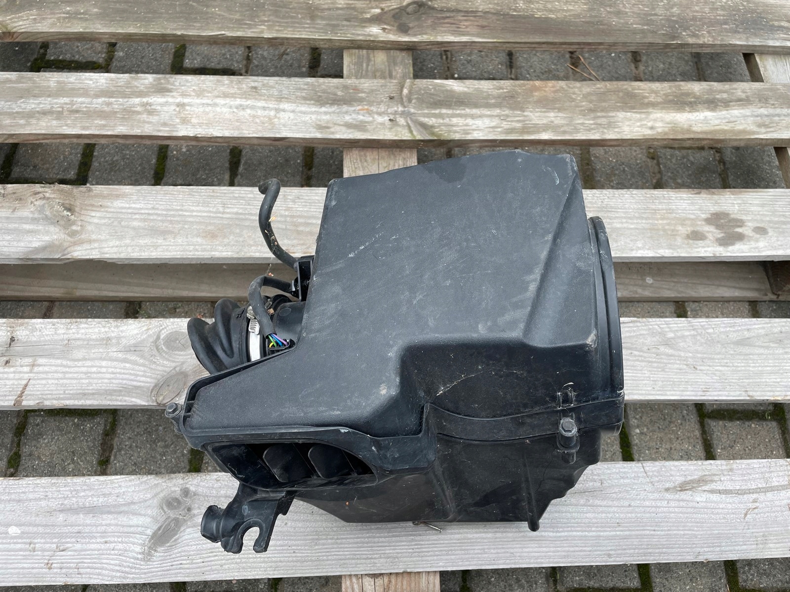 AV61-9600-BG - FORD KUGA MK2 LIFT КОРПУС ВОЗДУШНОГО ФИЛЬТРА