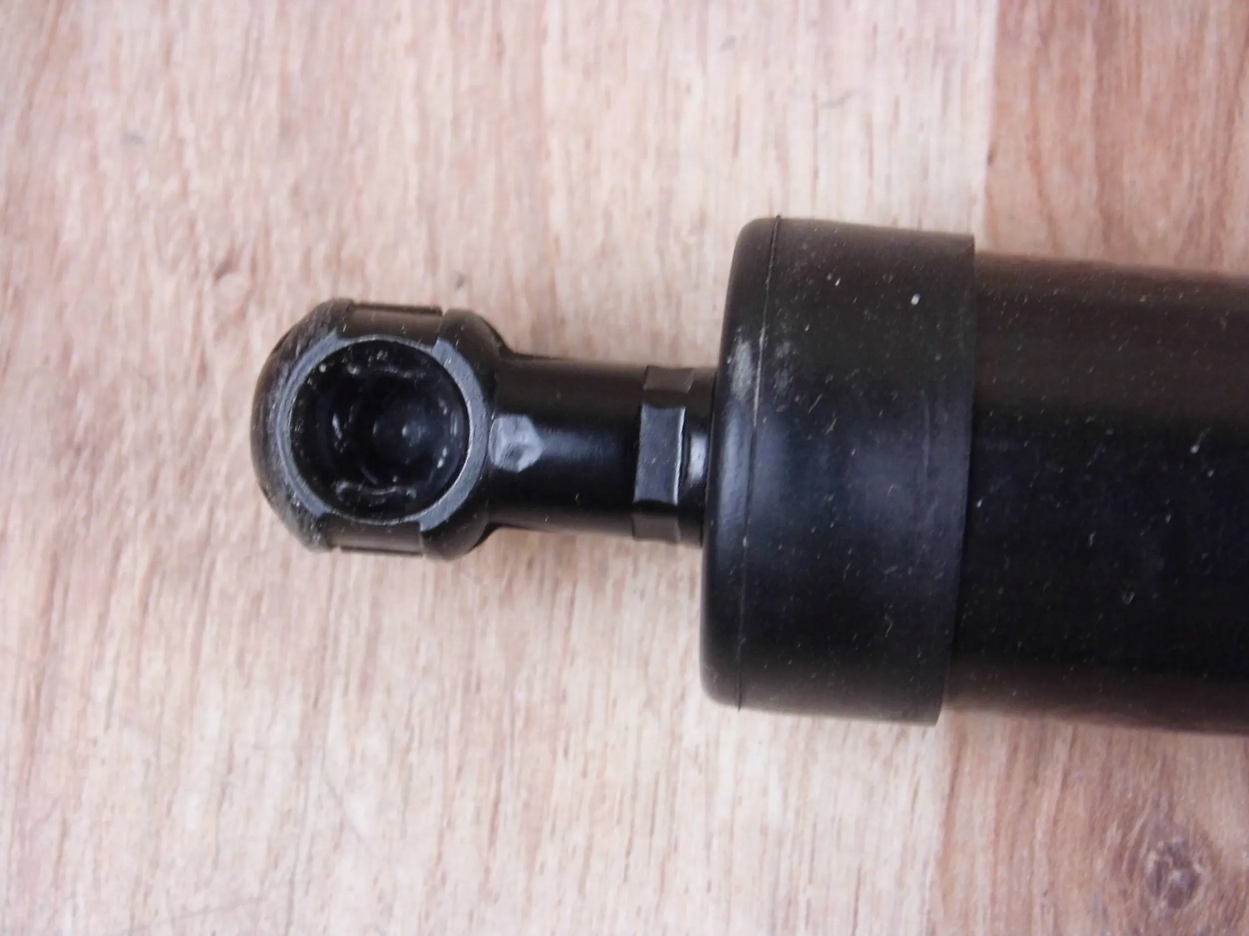 Mazda CX5 II KF 2018+ damper electrical telescope bonnet rear part left