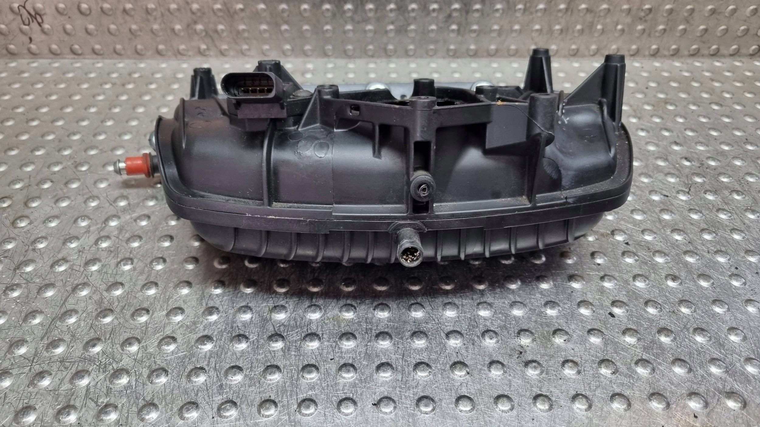 intake manifold 03C129711AB SCIROCCO III GOLF VI A3 8P LEON II YETI 1.4 TSI