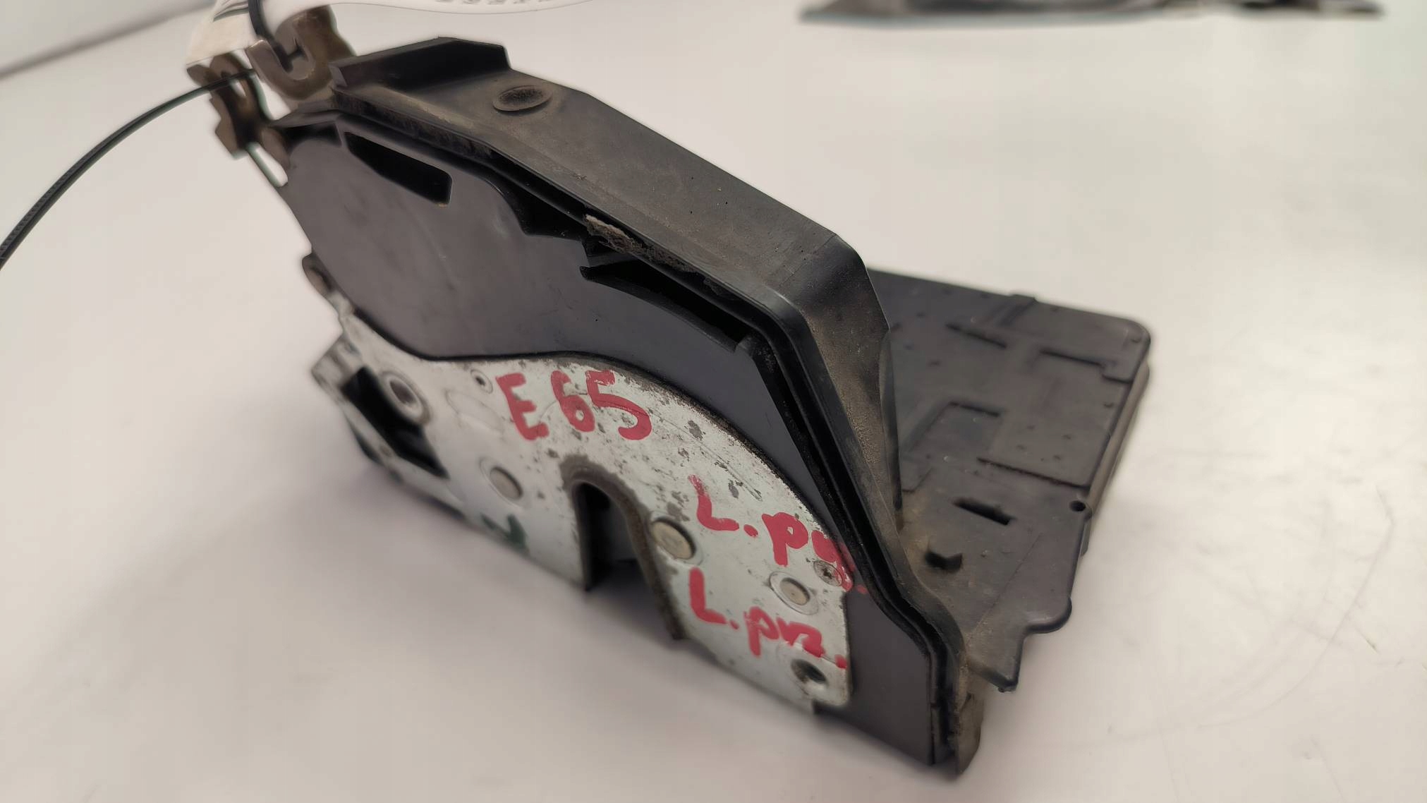 lock door left front EU 7012143 BMW E65 735I