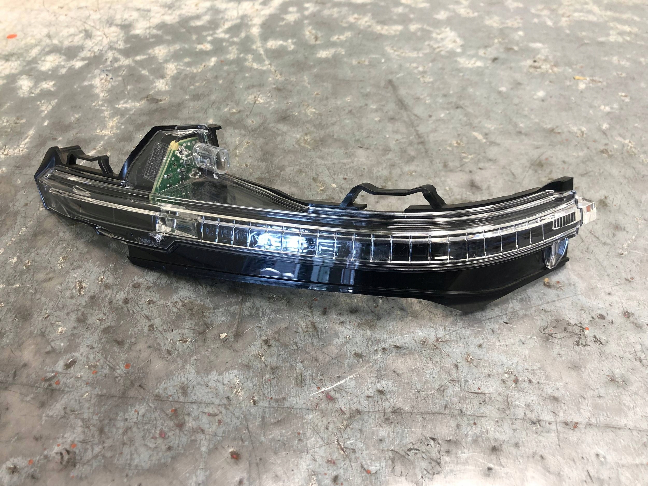 indicator mirrors left AUDI Q7 4M 4M0949101A