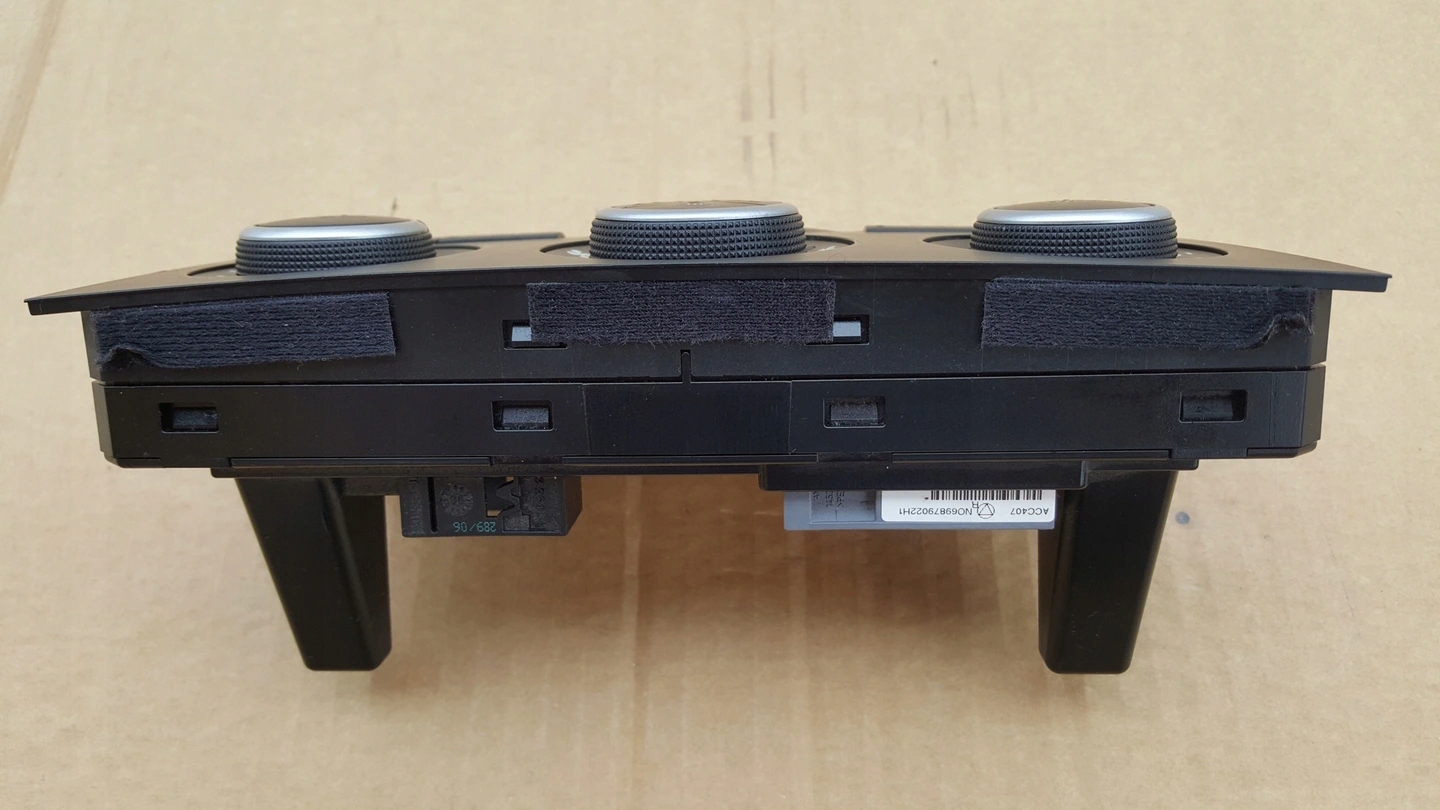 SAAB 9-3 93 PANEL STEROWANIE NAWIEWEM CLIMATRONIC Typ samochodu Samochody osobowe