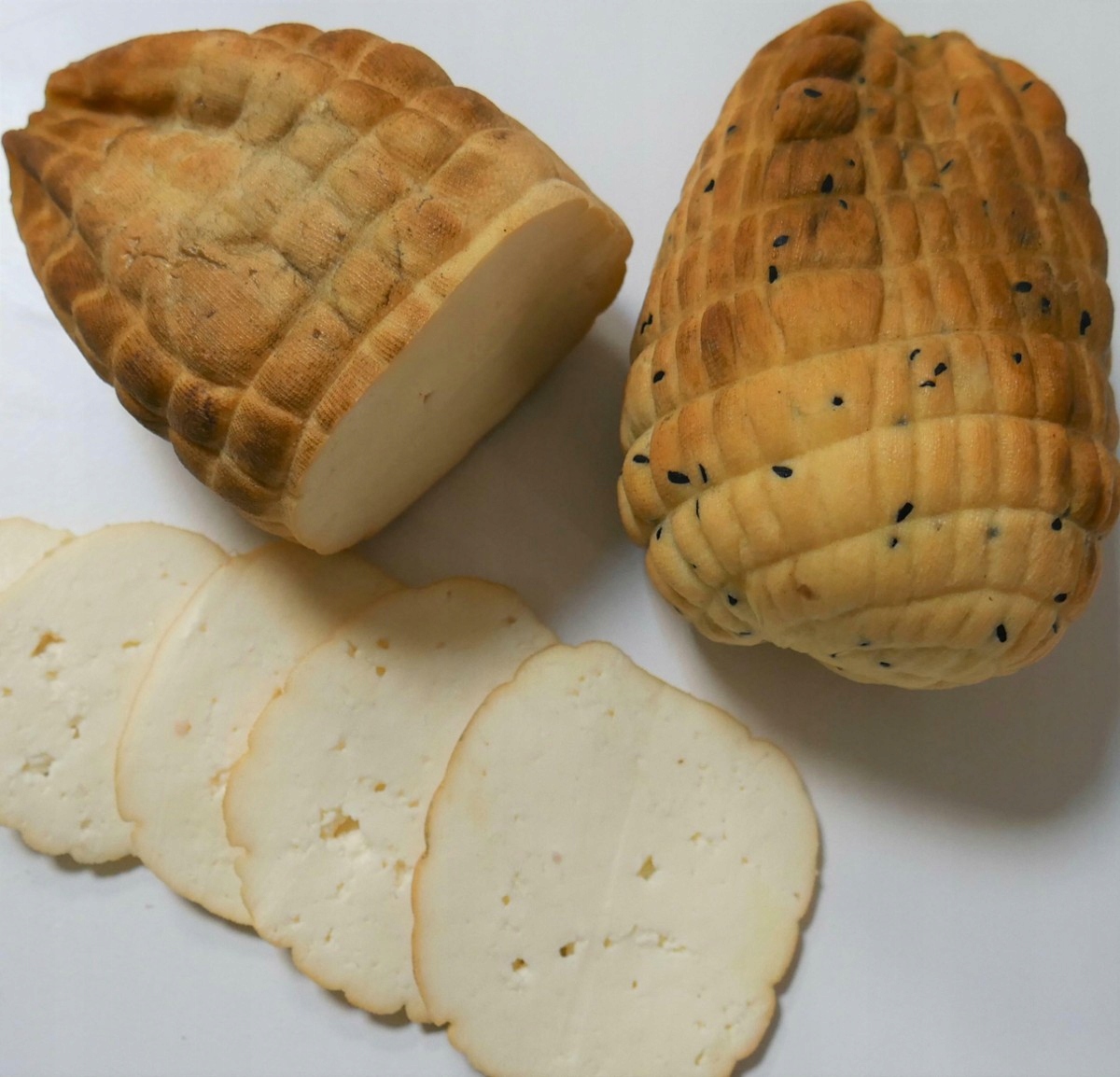 Levně Vynikající uzený Vizajový sýr 400 g – Chuť, která zaujme!