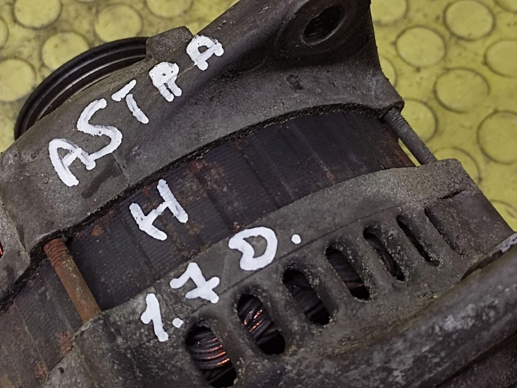 OPEL ASTRA H 1.7 D alternatore
