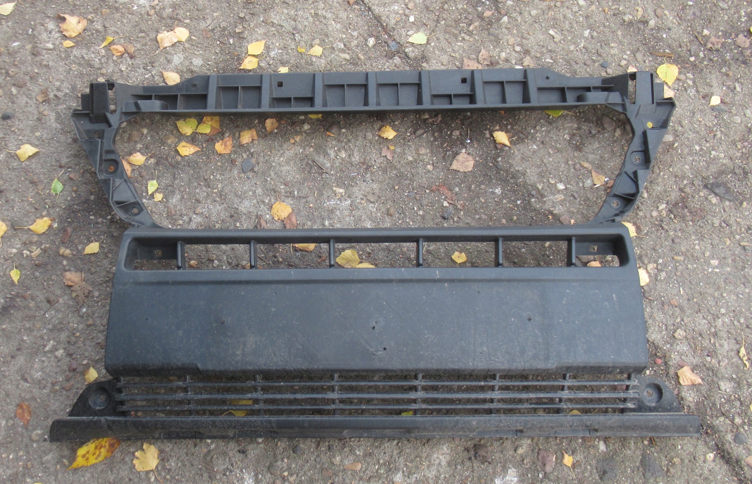 PEUGEOT BOXER JUMPER DUCATO 18R bumper the centre grille front