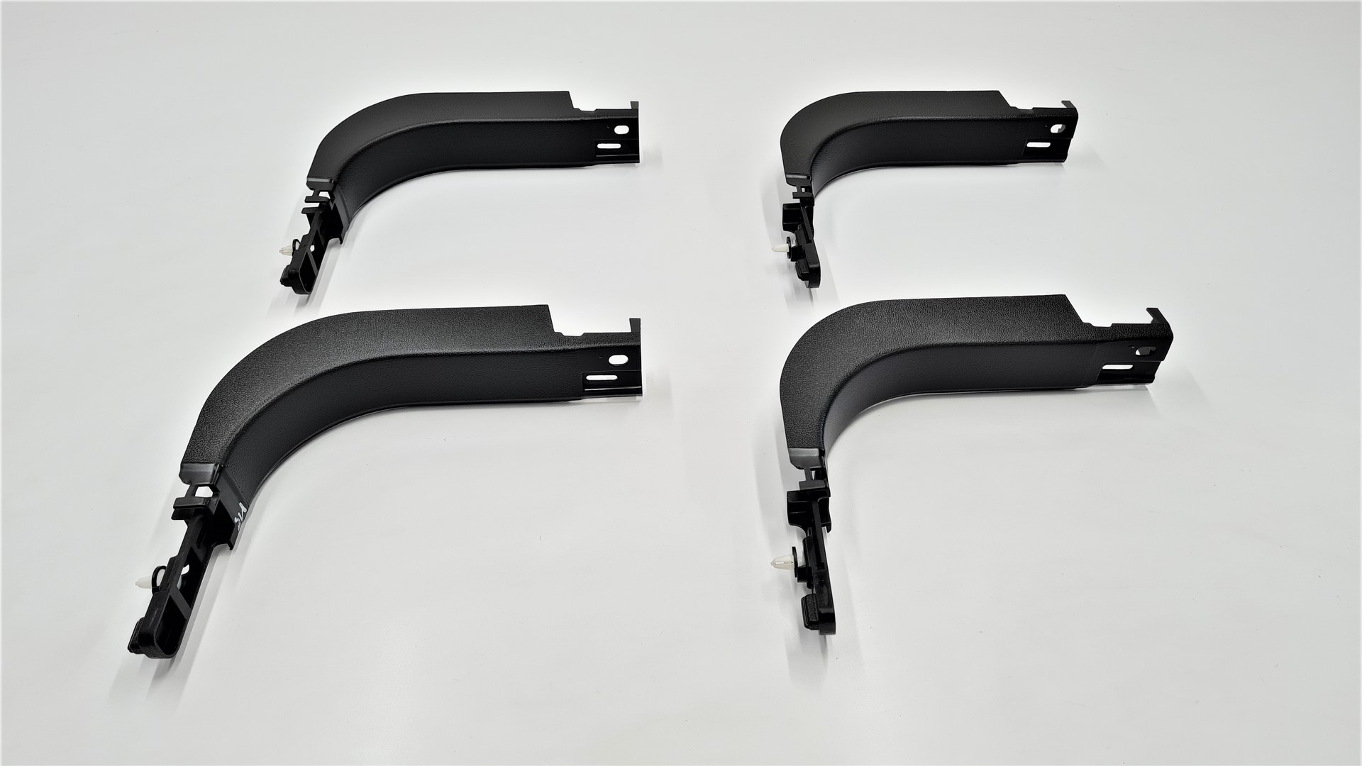 OSŁONA PROGU PRAWA FORD MONDEO MK5 DS73-F022348