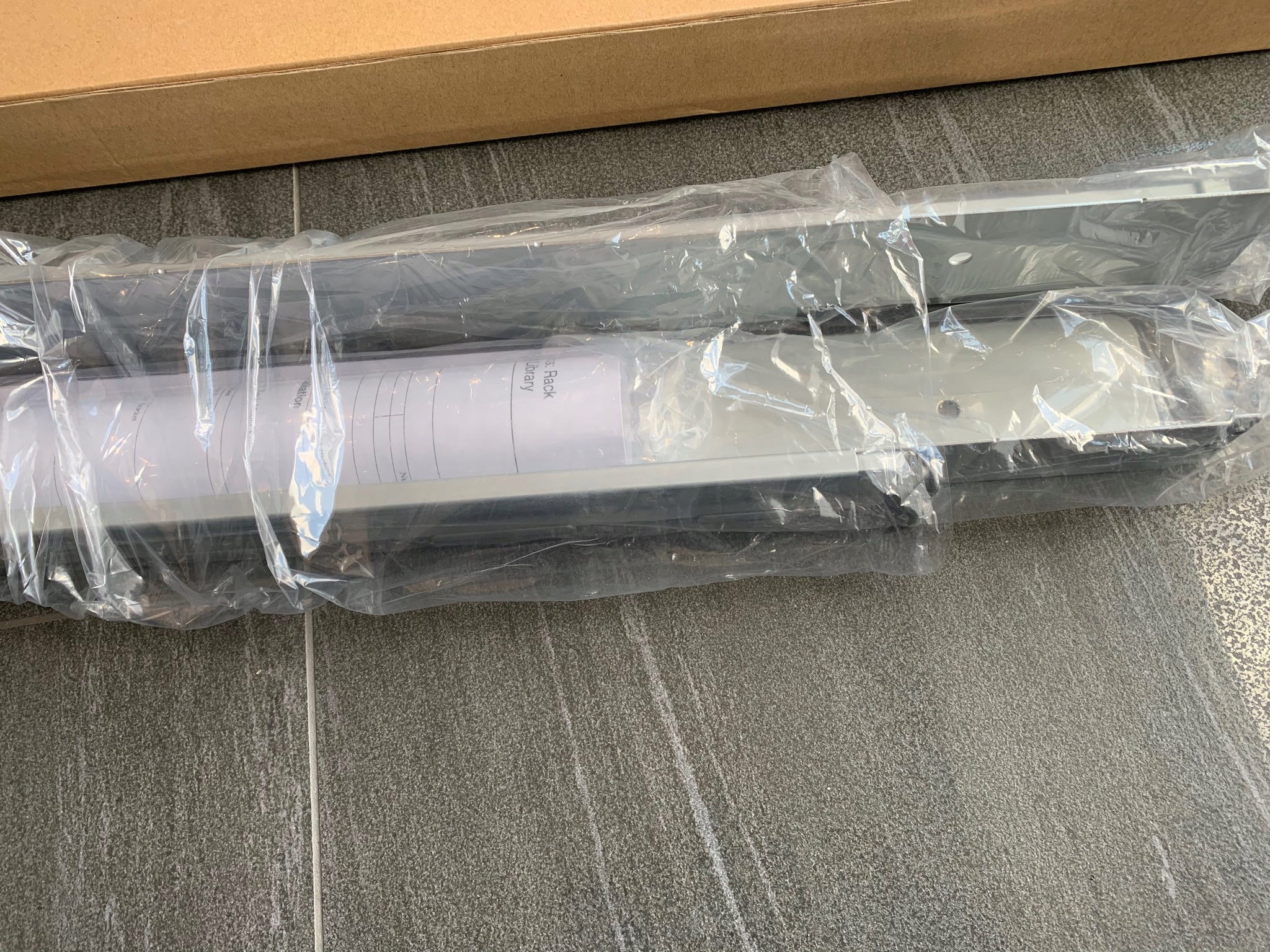 SZYNY SERWER DELL TL1000 KOMPLET RACK 08W5KV Producent Dell