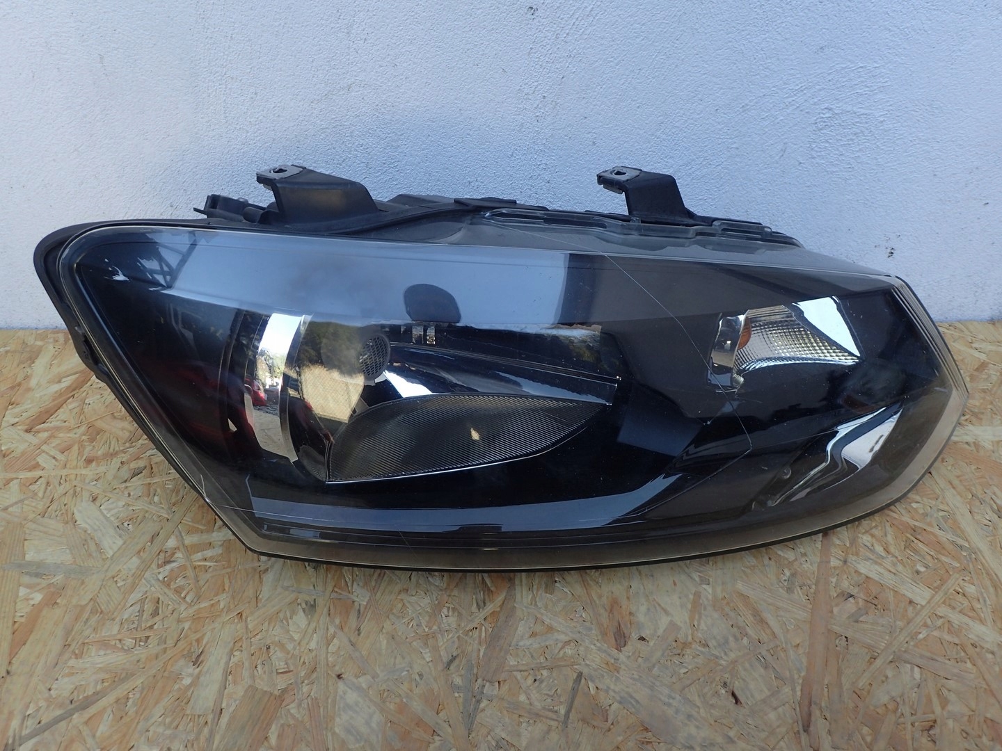 light right REFLEKTOR right VW POLO 6R 6R1941016E