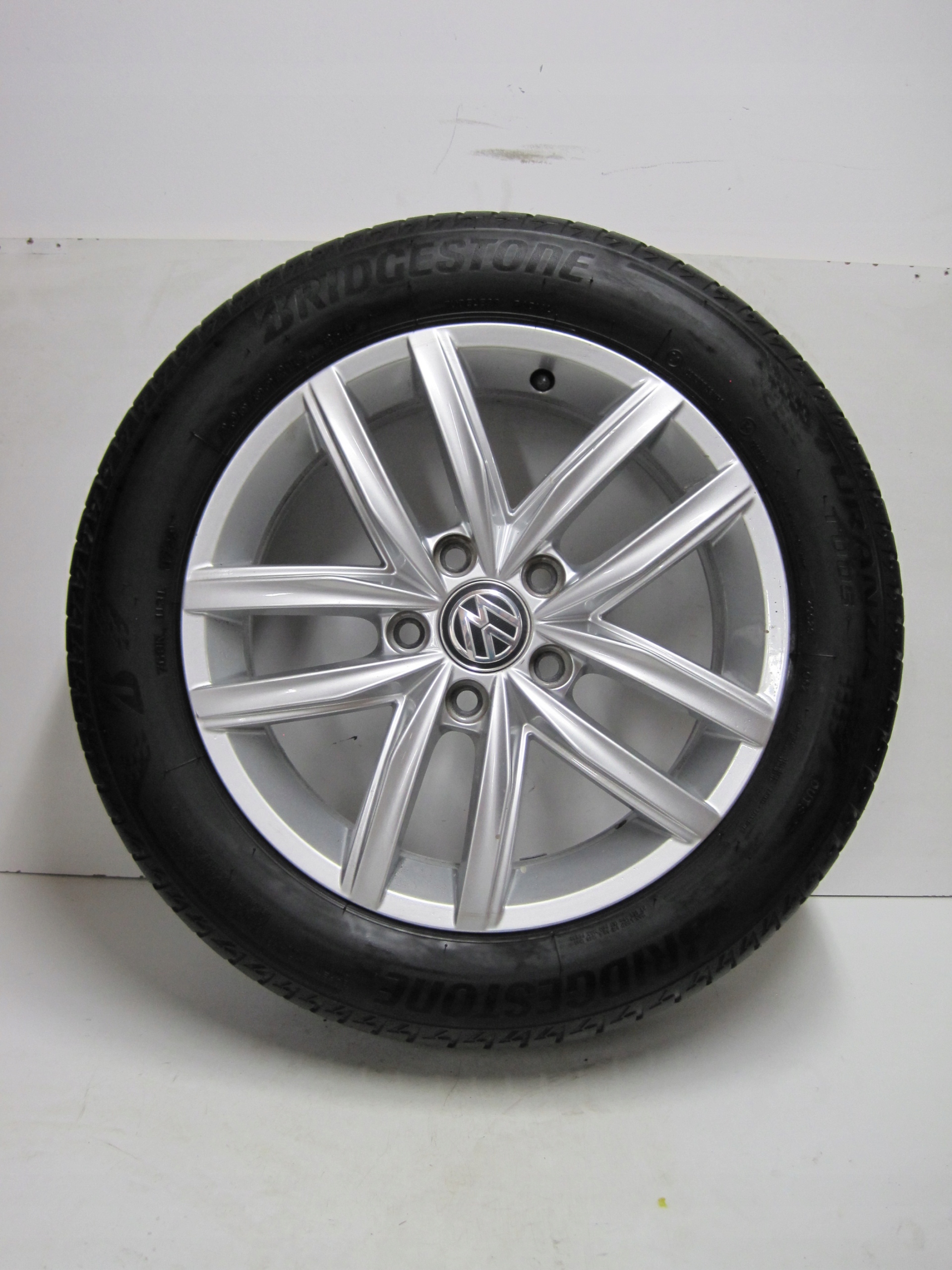 wheels discs tyres Golf 7 VII 5G0 R16 4MM