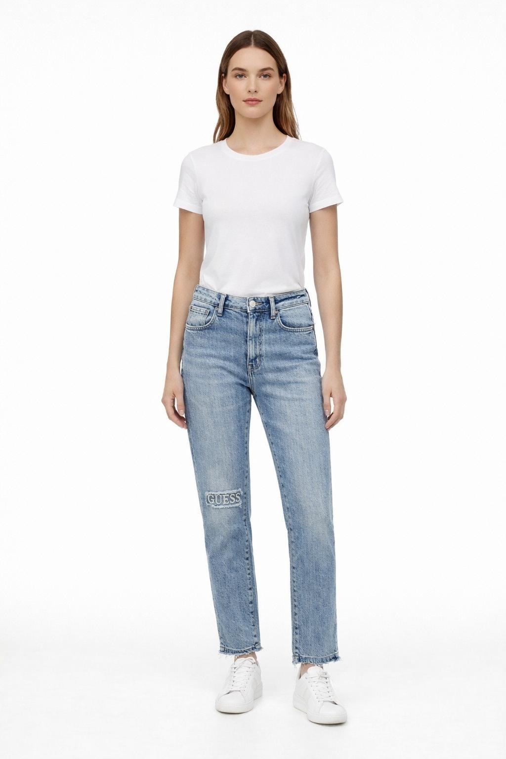 Guess Dámské Džíny Mom Jeans Světle Modré S Nášivkou 38 G_a