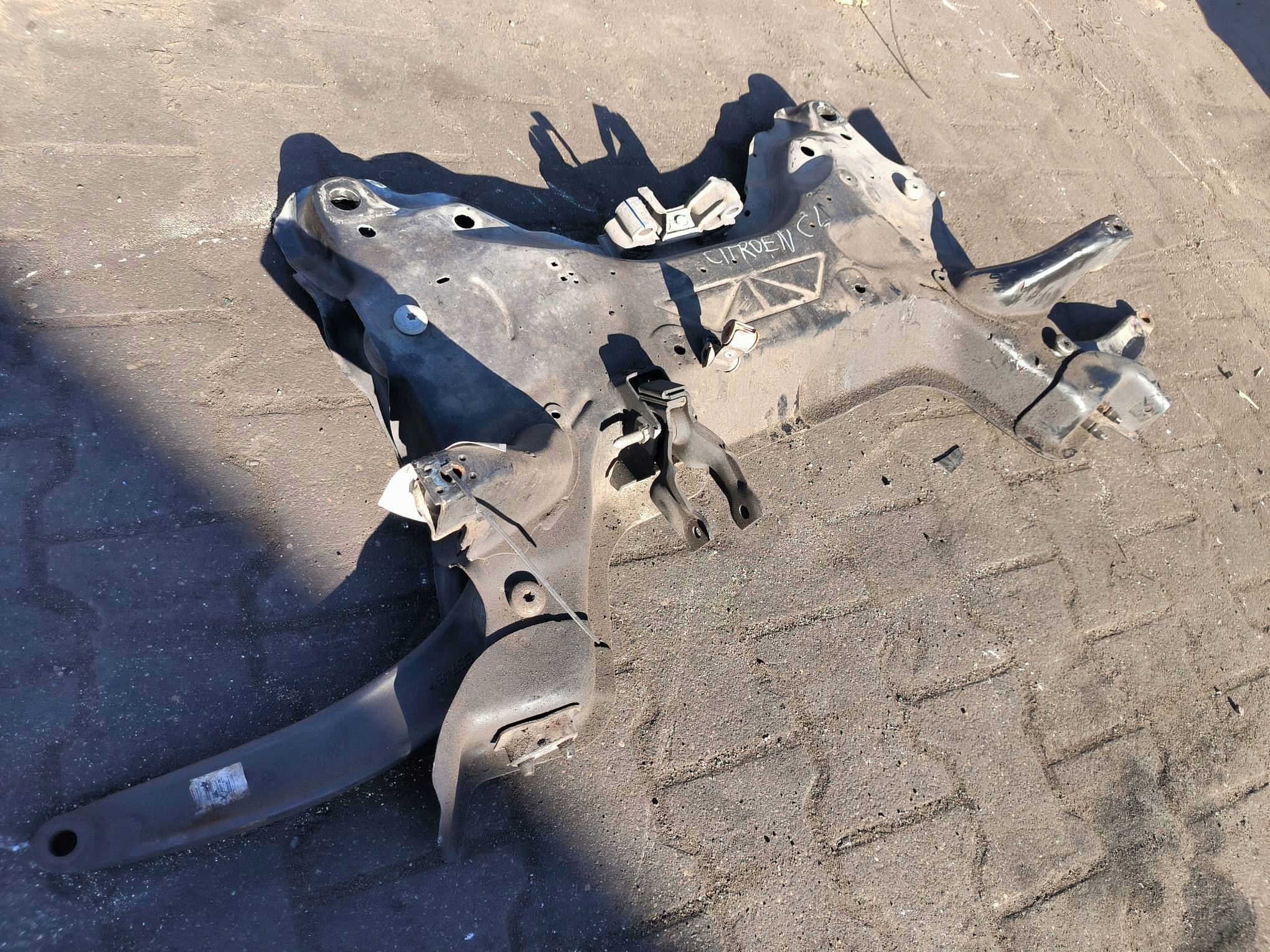 Pont essieu Avant 1.6 CITROEN C4 et