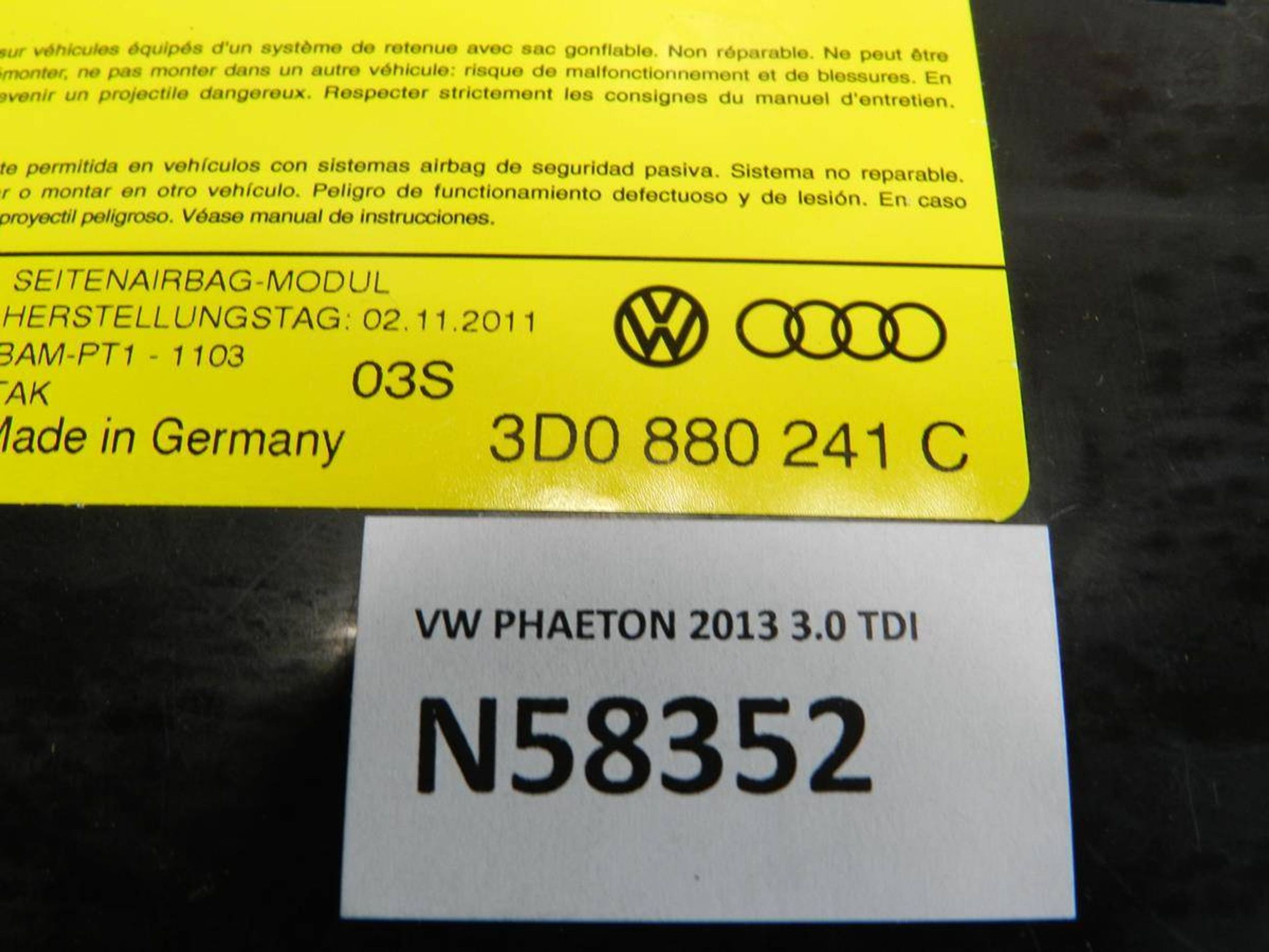 Volkswagen Phaeton seat airbag 3D0880241C