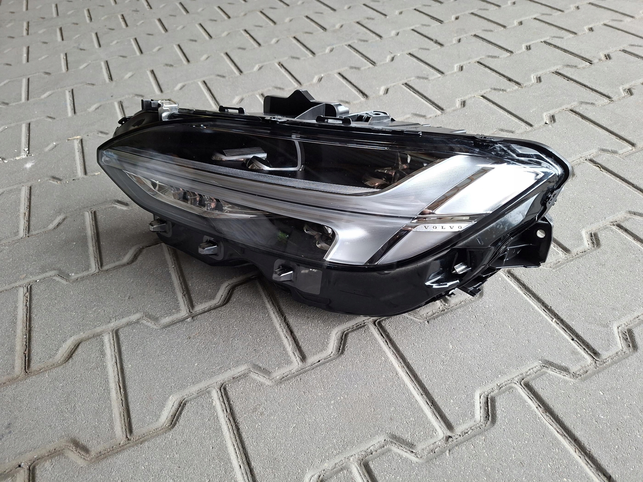 light front front complete left MID LED 31468908 VOLVO S90 II V90