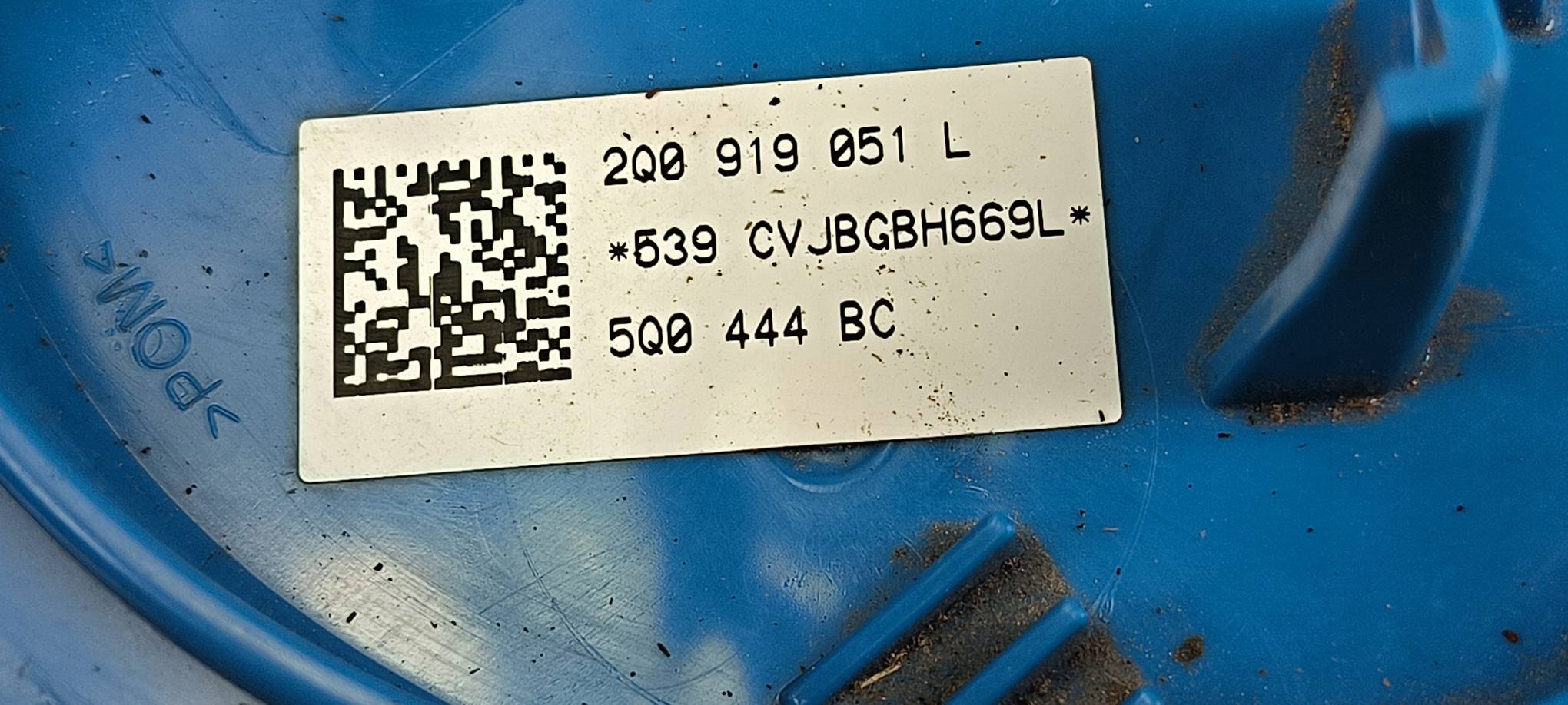 pump fuel 2Q09190512 SKODA KAMIQ