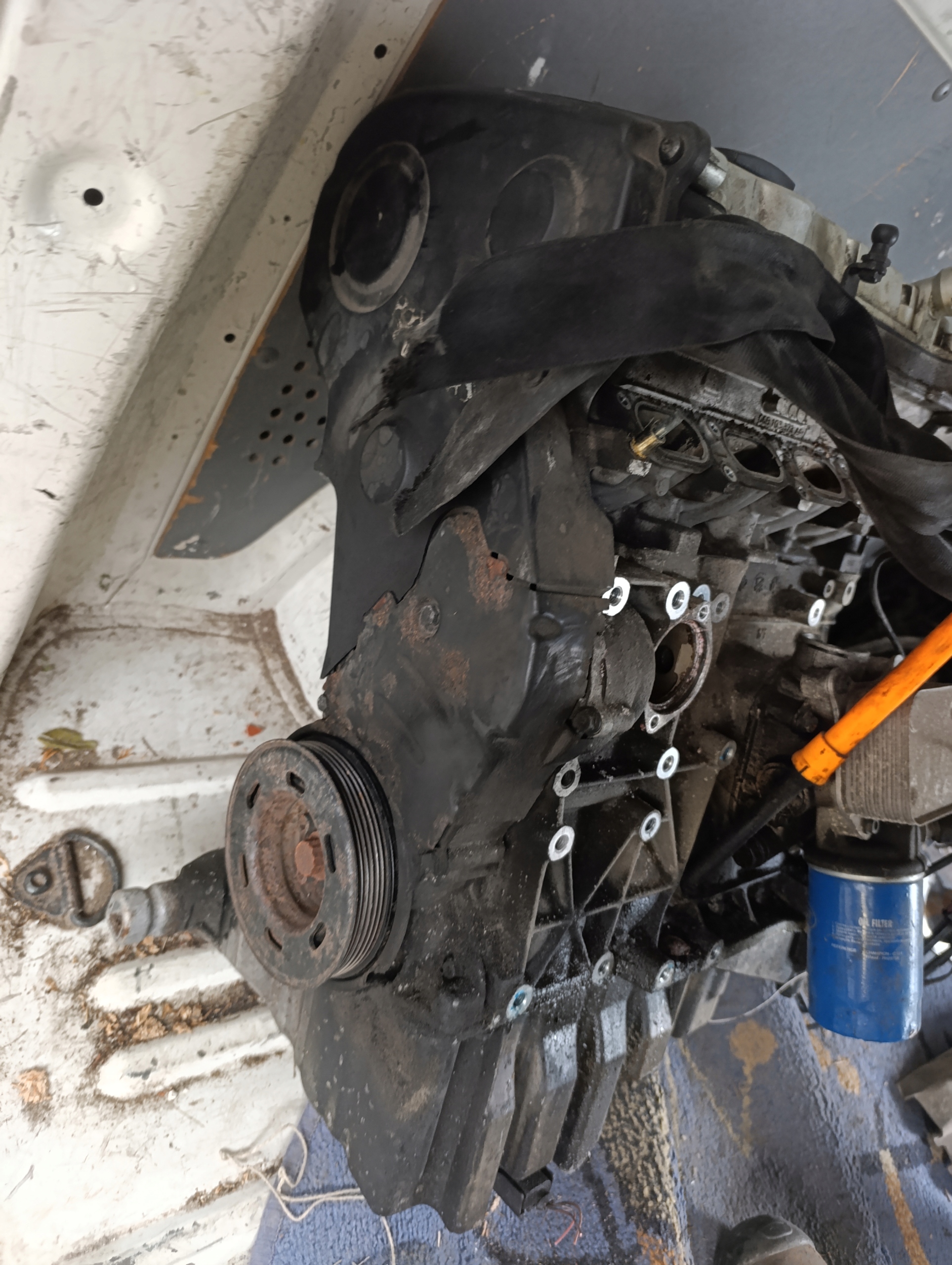 engine audi a4 b6 b7 a6 c5 ALT pillar