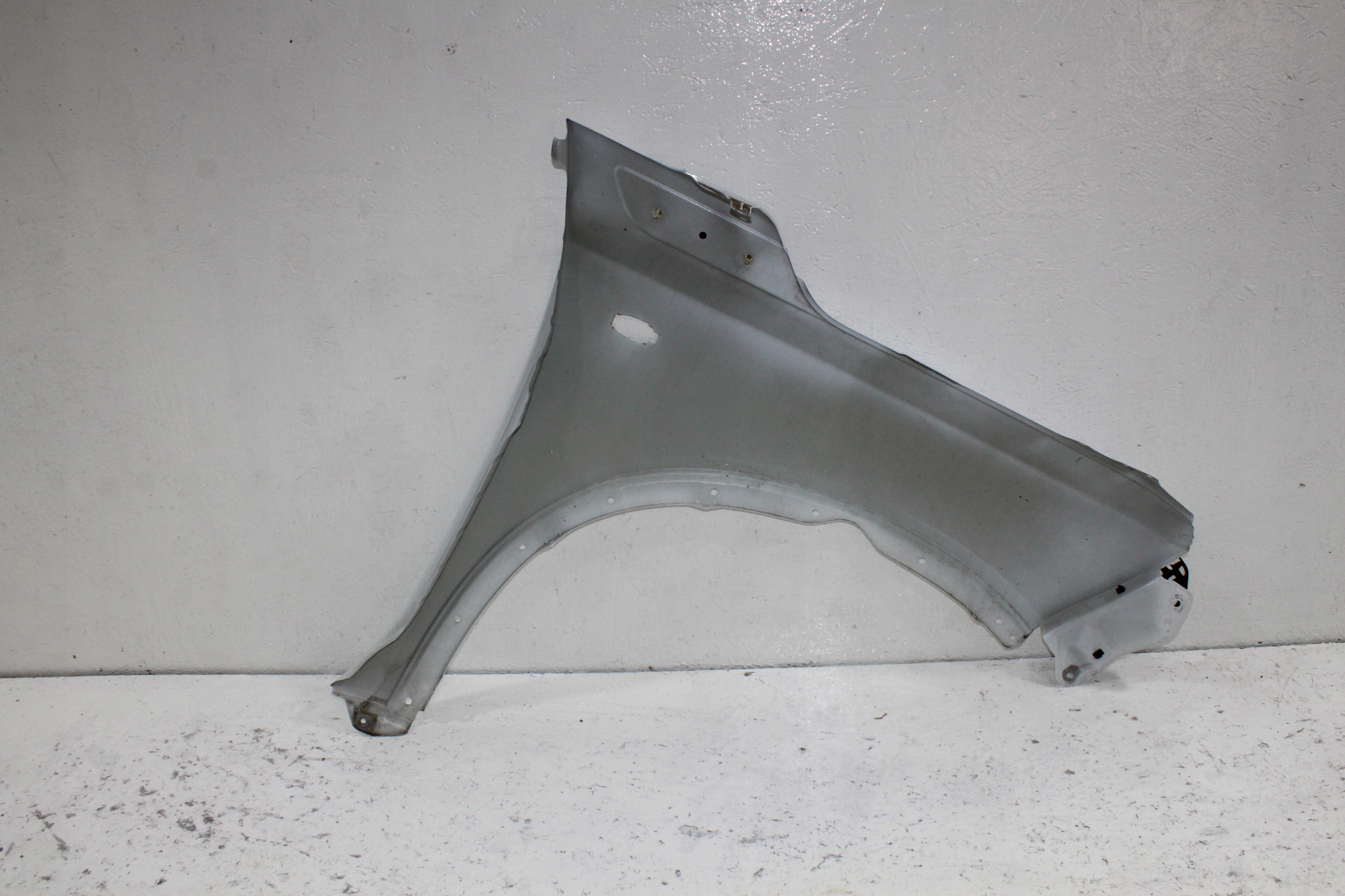Suzuki Vitara III fender left front front