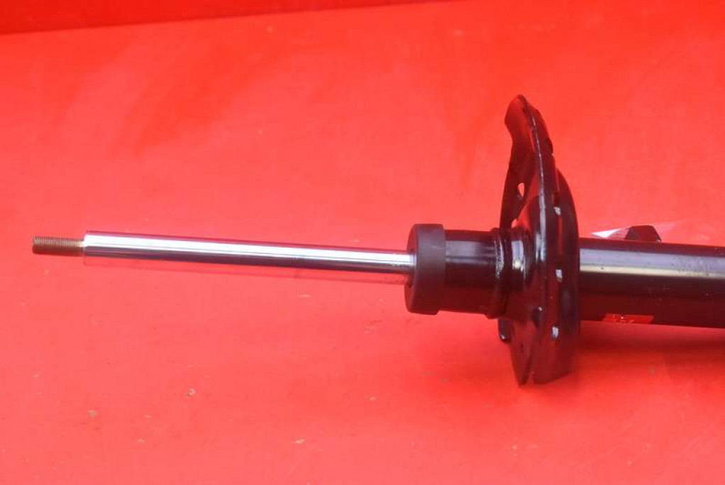 shock absorber left front 3348083 VOLVO XC60 1 and 2.0 T 08-17