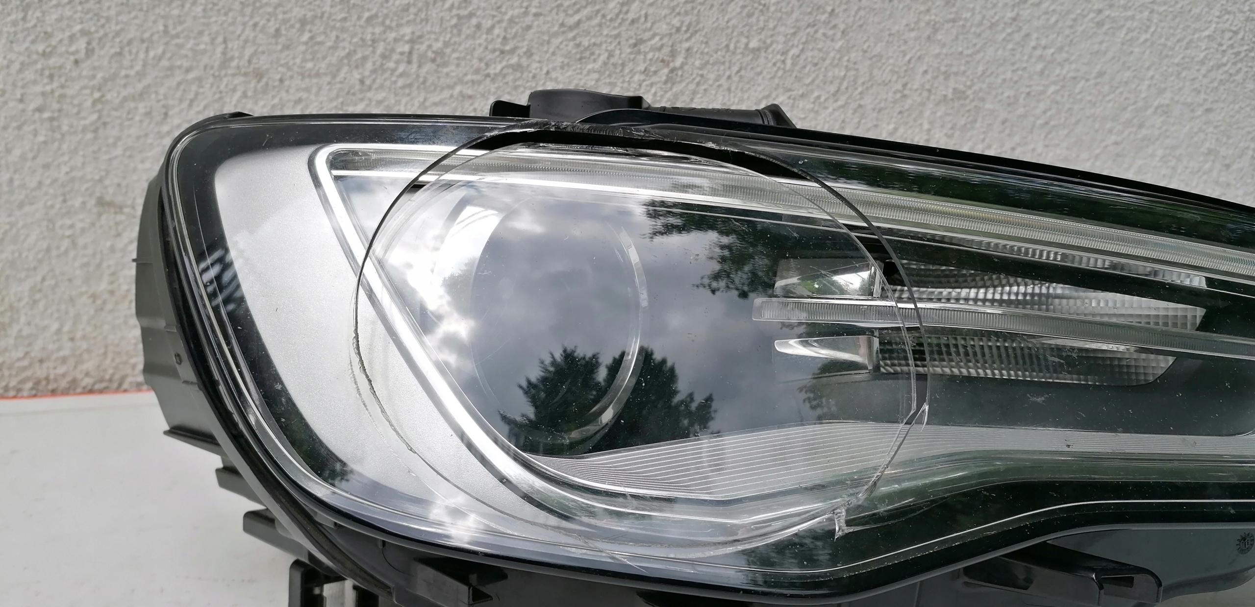 Audi A3 led ксенон фара правая 8V0941006