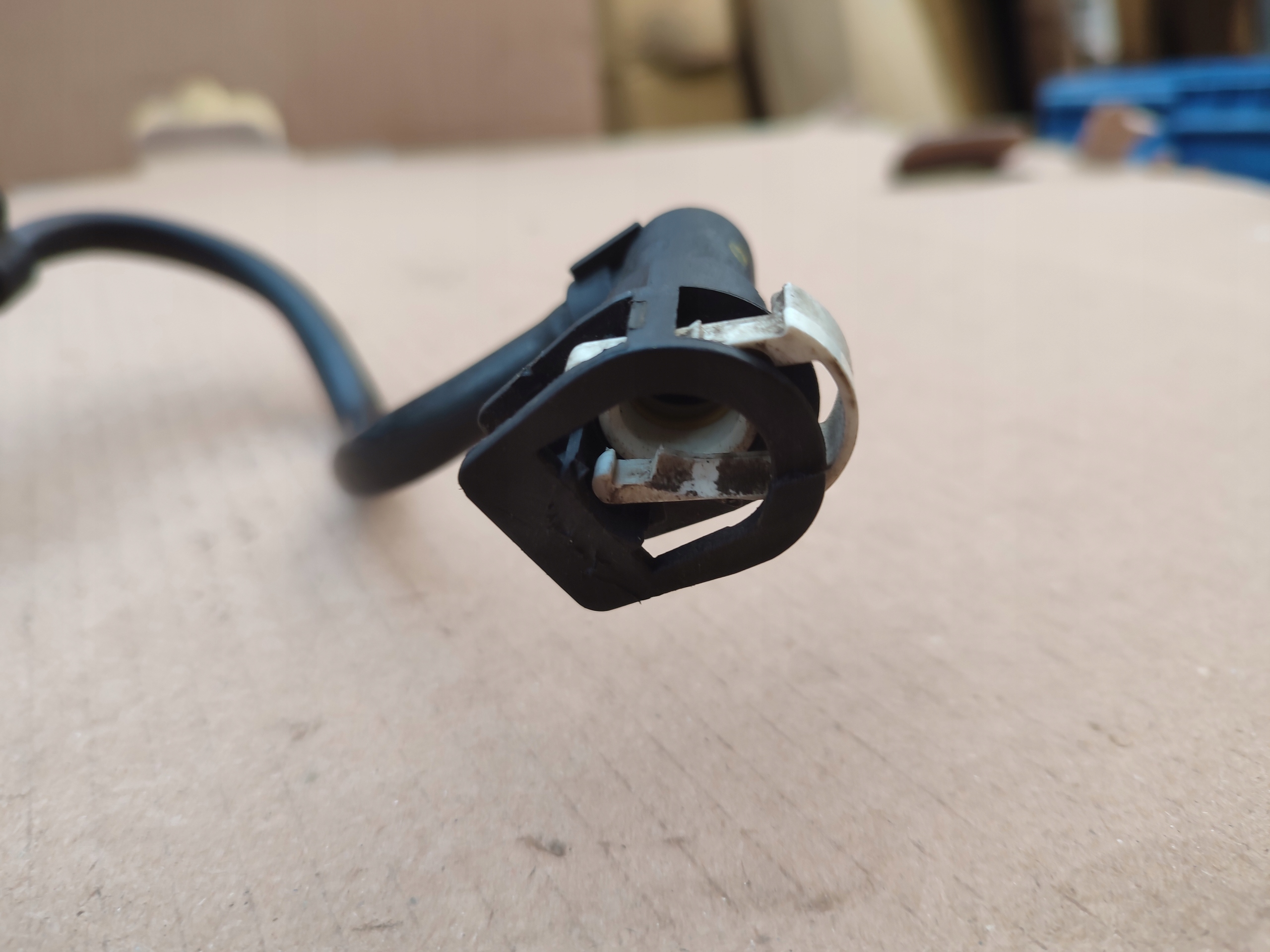 fuel line Opel Meriva B Astra J 13337130