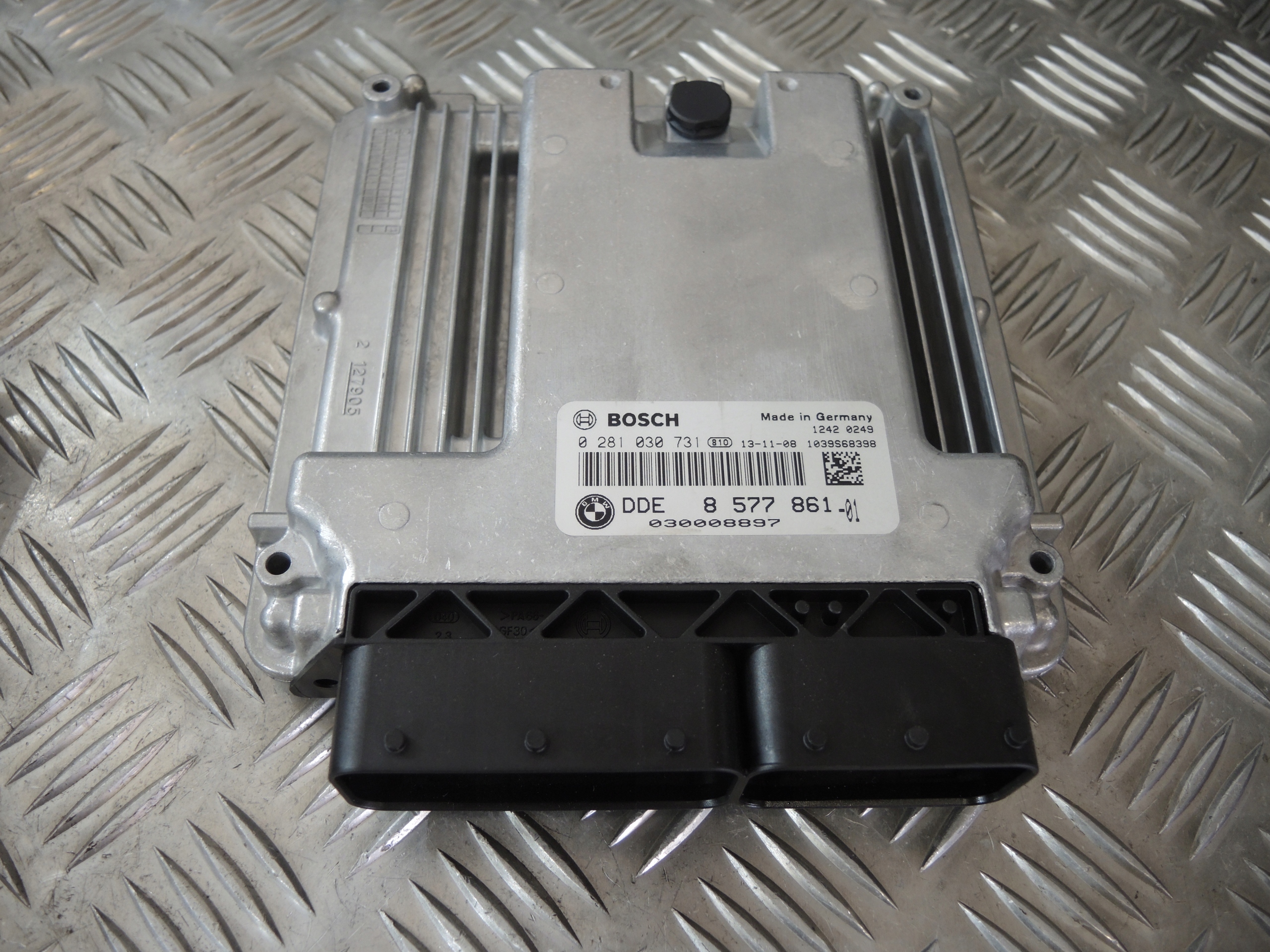 BMW X5 F15 X6 F16 4.0D KOMPUTER STEROWNIK 8577861