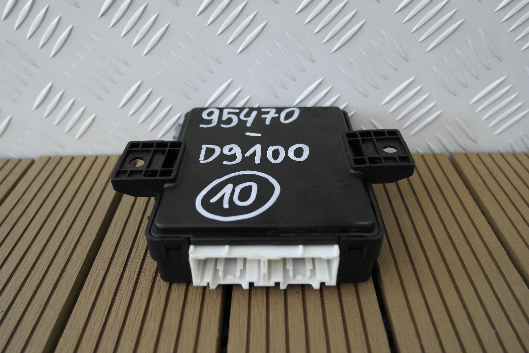 KIA SPORTAGE IV 15-21 module control unit ASSY 95470-D9100 OE