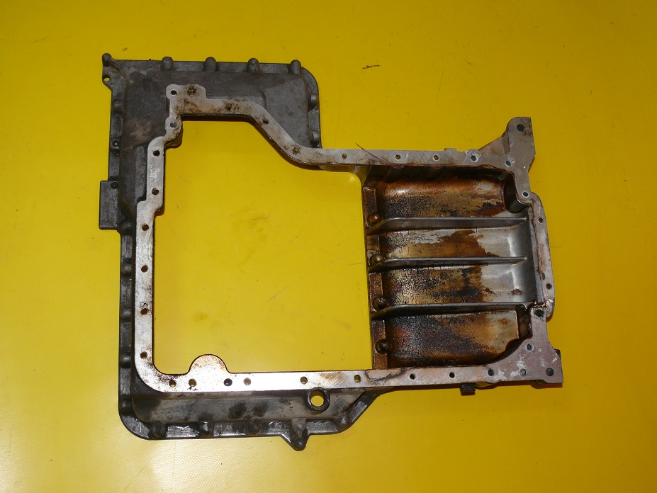 Ölwanne oben AUDI S6 A6 C5 4.2 V8 99-04r. 077103603P
