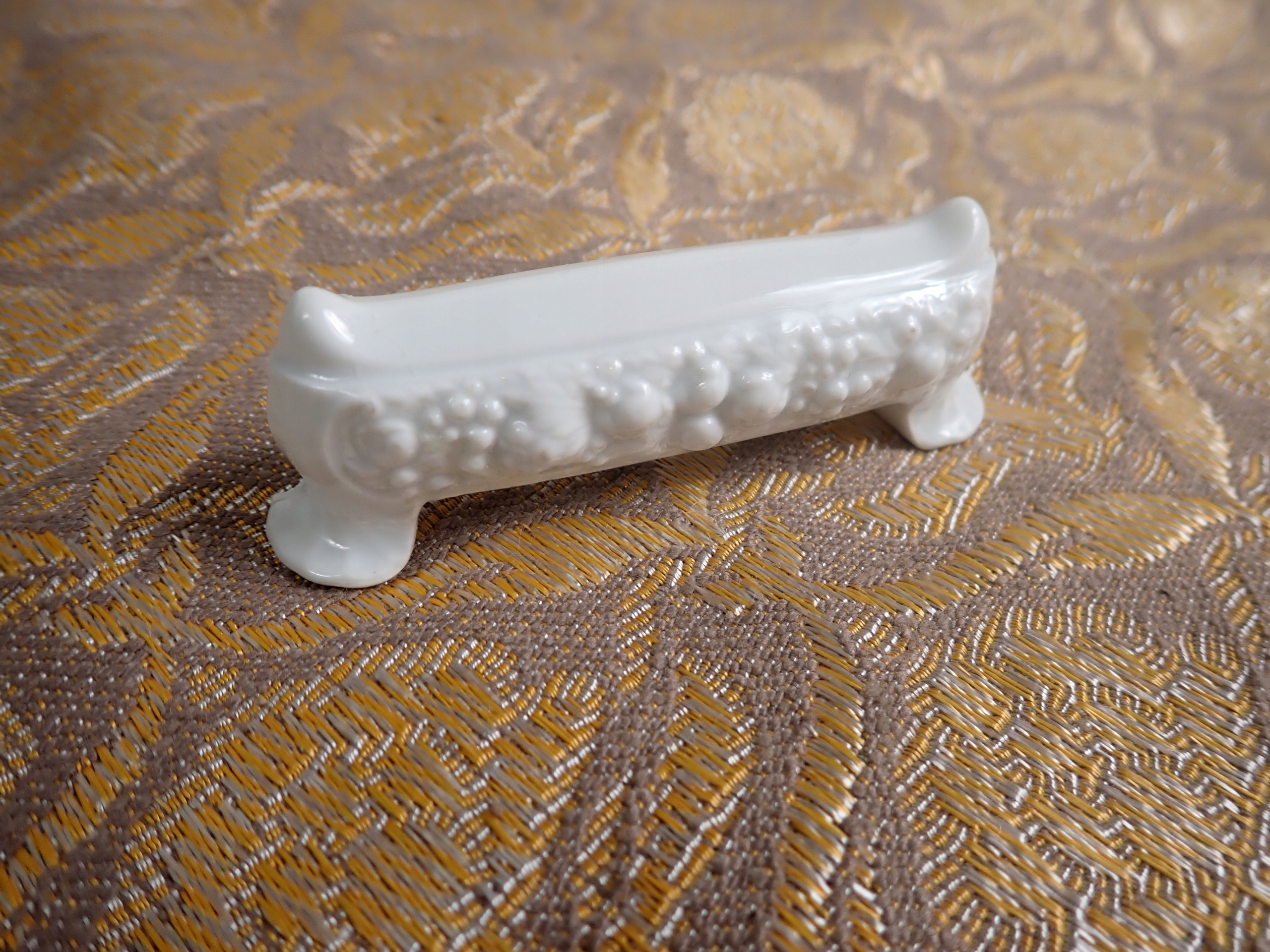 ROSENTHAL BIAŁA MARIA podstawka koziołek pod sztućce