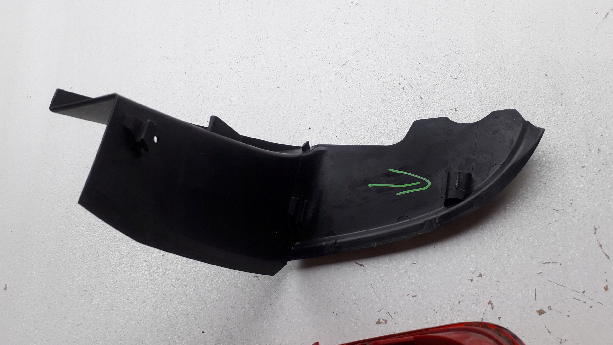 VW TOURAN 2 II 1T0 light rear left rear part