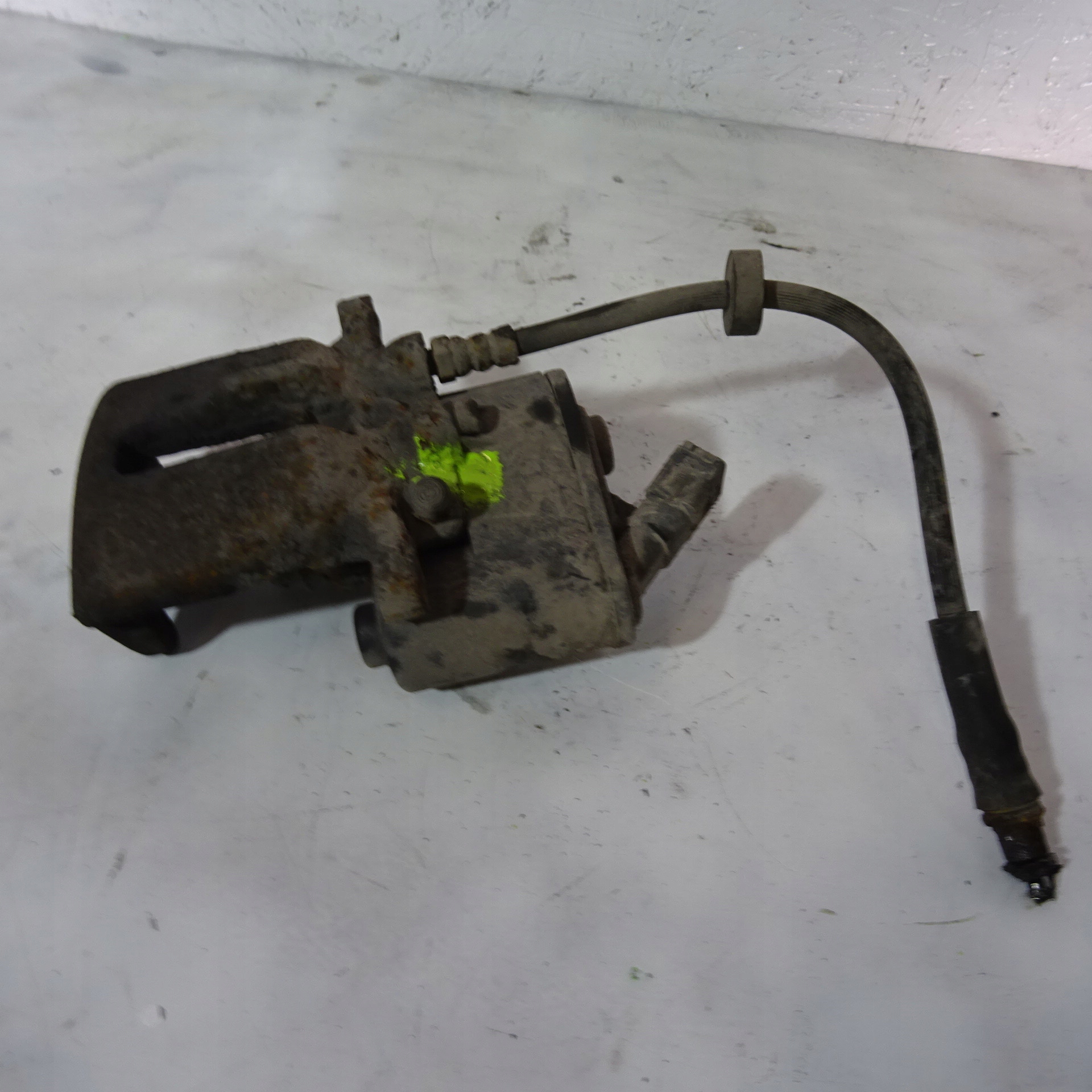 AUDI A6 C6 caliper brake rear part right ELEKTRYK
