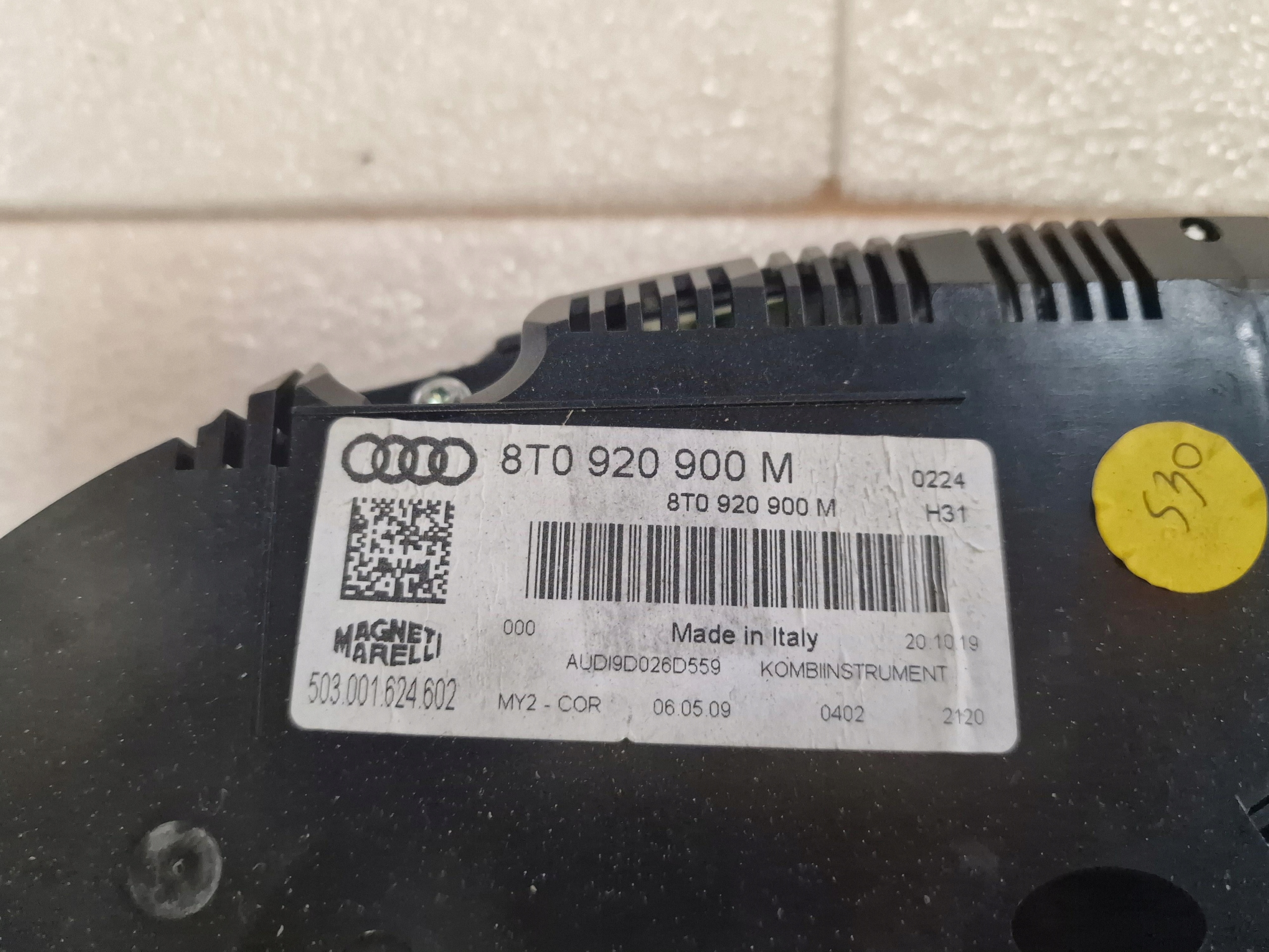 dials AUDI A5 8T 2009 8T0920900M