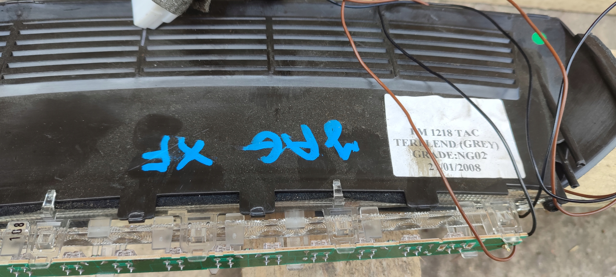 TRZECIE light STOP JAGUAR XF X250