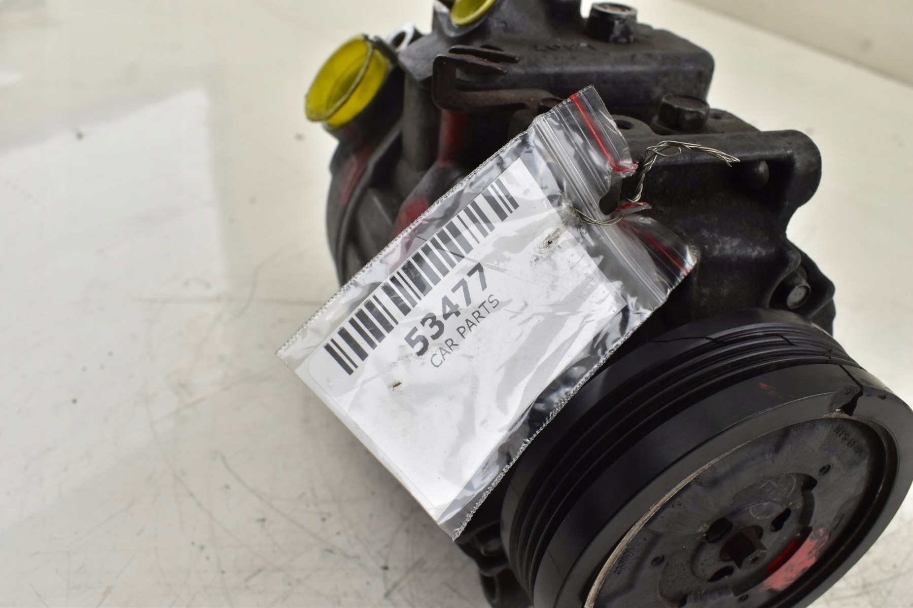 compressor of the air conditioning BMW E60 E61 E63 E64 E65 E66 2.5 3.0 D M57 6917859