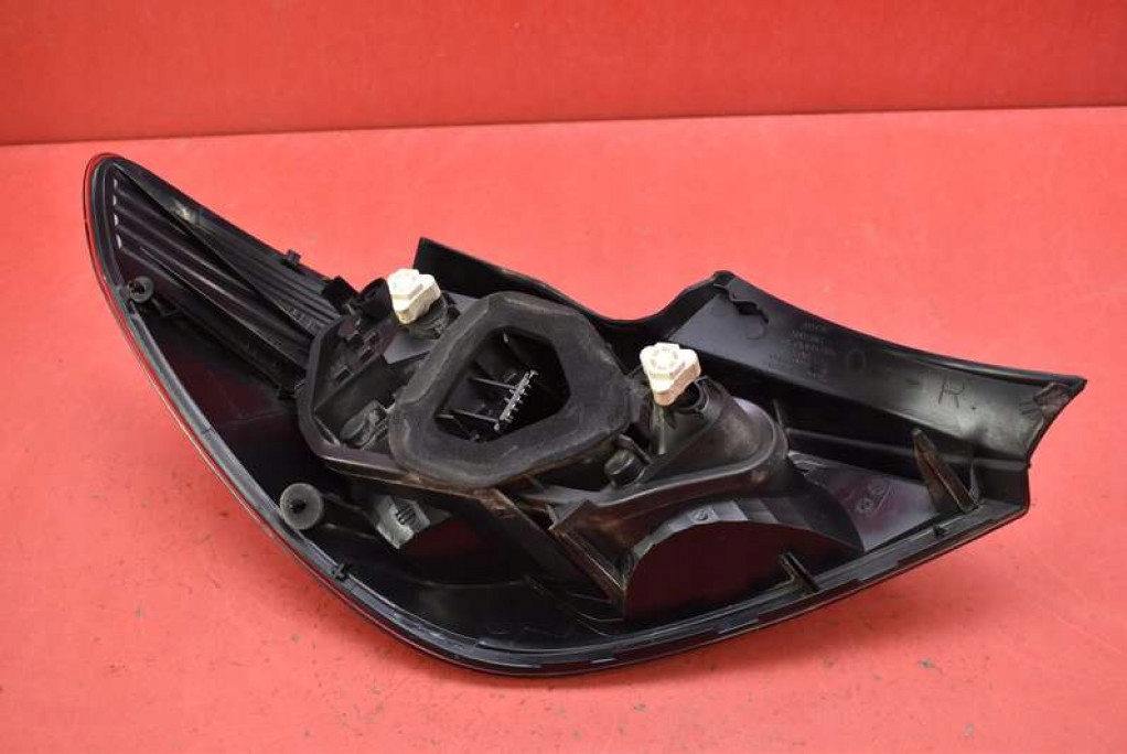 light right rear part rear 13269051 OPEL CORSA D 5D 06-11
