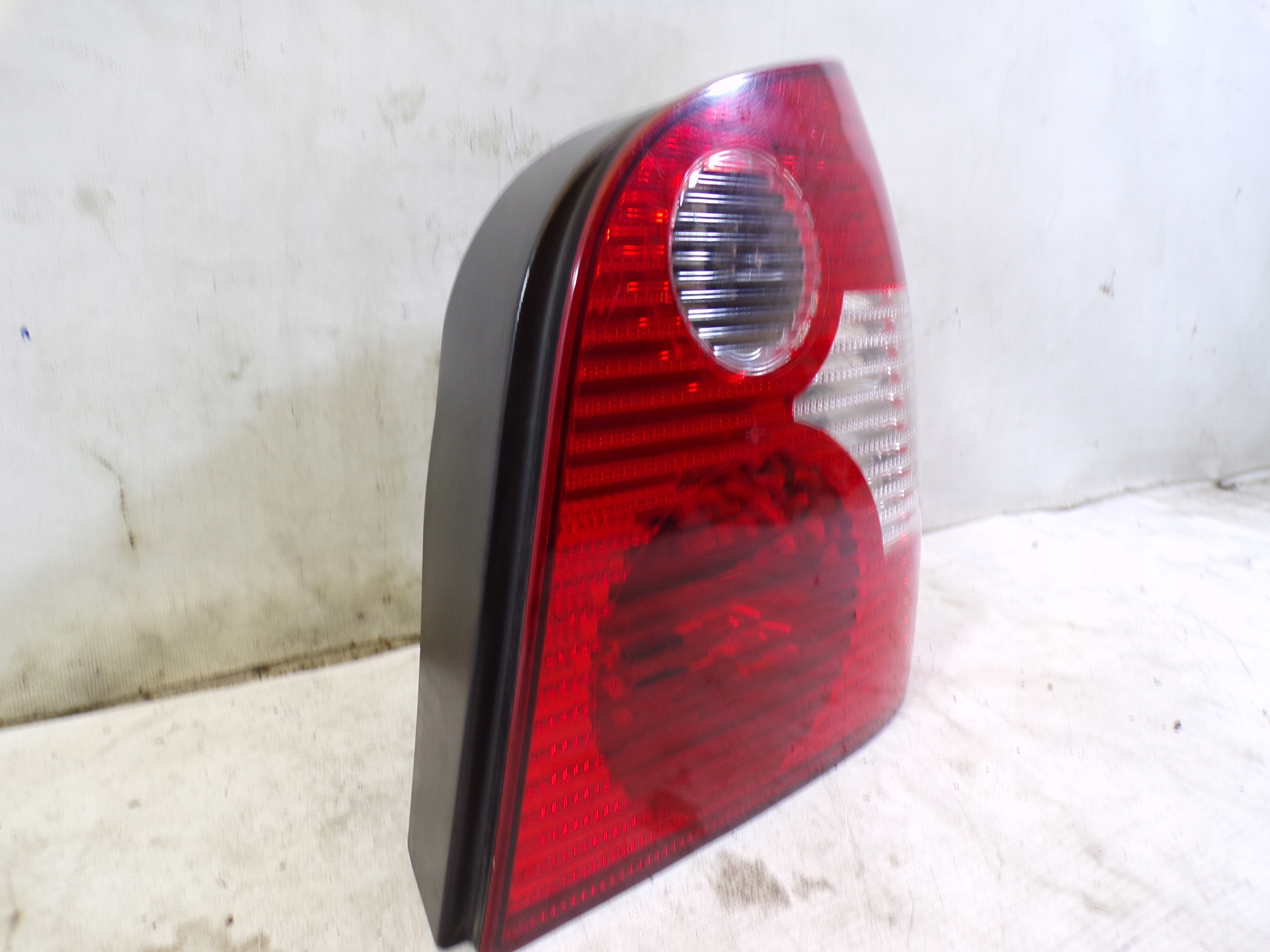 light rear rear part right VOLKSWAGEN POLO 9N (3) (K)