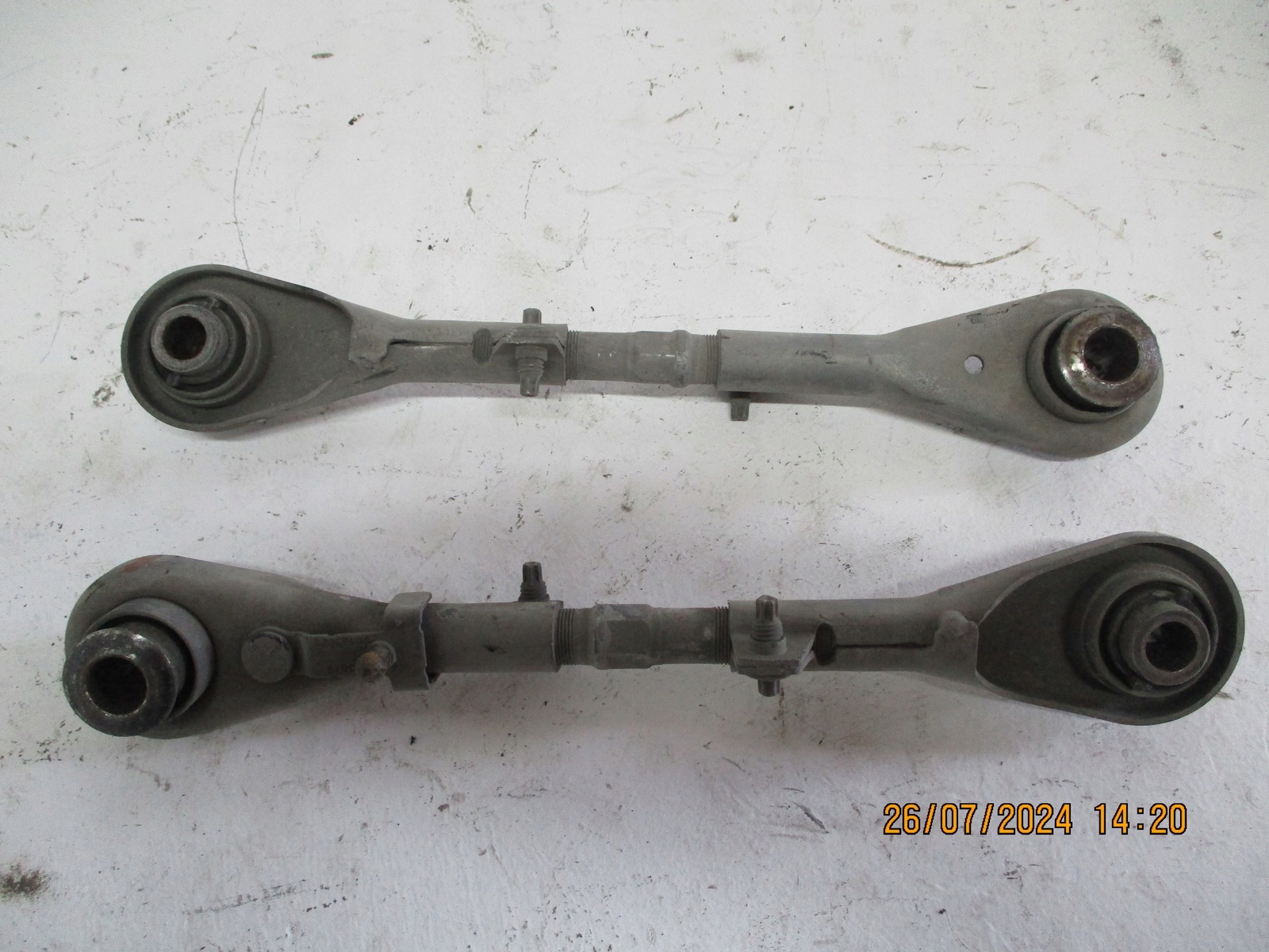QUERLENKER QUERLENKER HECK HINTEN CITROEN DS7 1,5D RECHTS LINKS