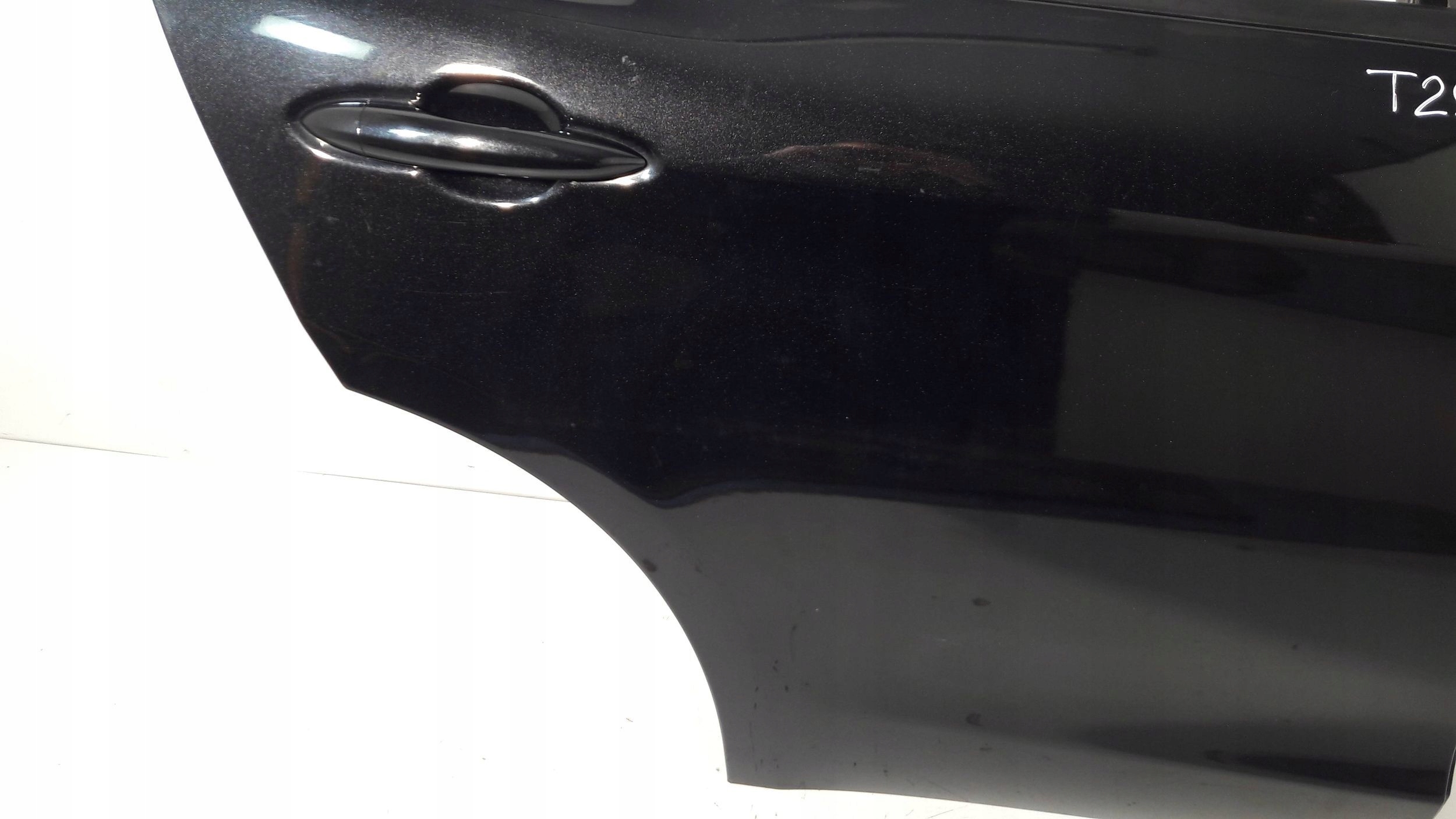 Alfa Romeo Stelvio Tür hinten