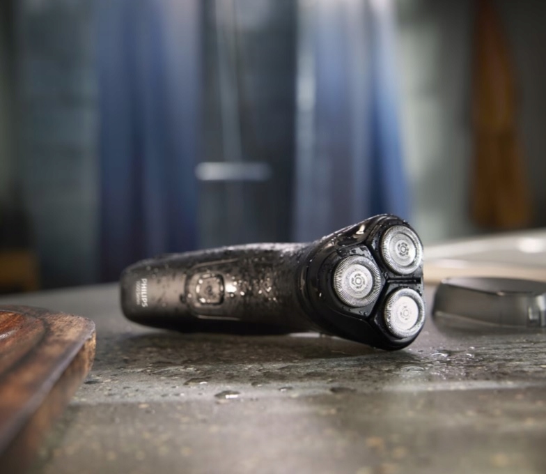 MASZYNKA DO GOLENIA ELEKTRYCZNA GOLARKA PHILIPS BEZPRZEWODOWA Kod producenta MASZYNKA DO GOLENIA GOLARKA PHILIPS AQUA