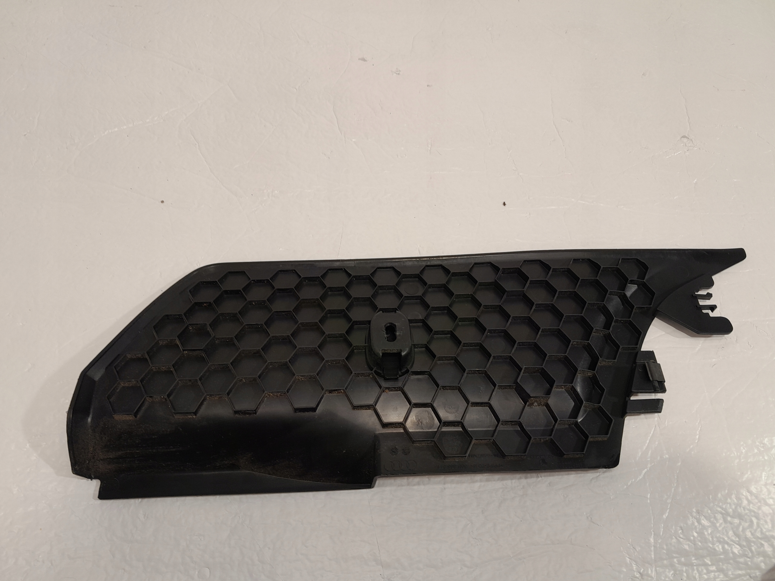 AUDI Q5 II 80A fedél fedél táblák bal 80B863311A