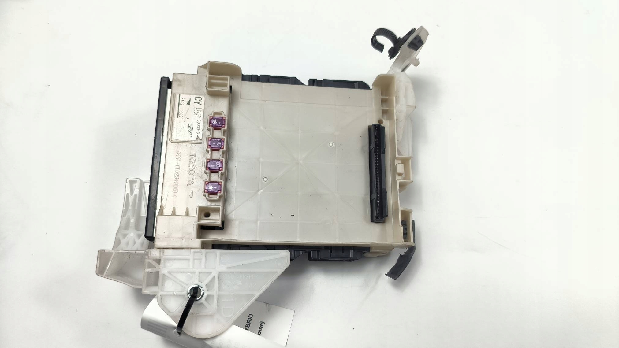 Module fusibles 82730-33Q30 LEXUS ES300H VII